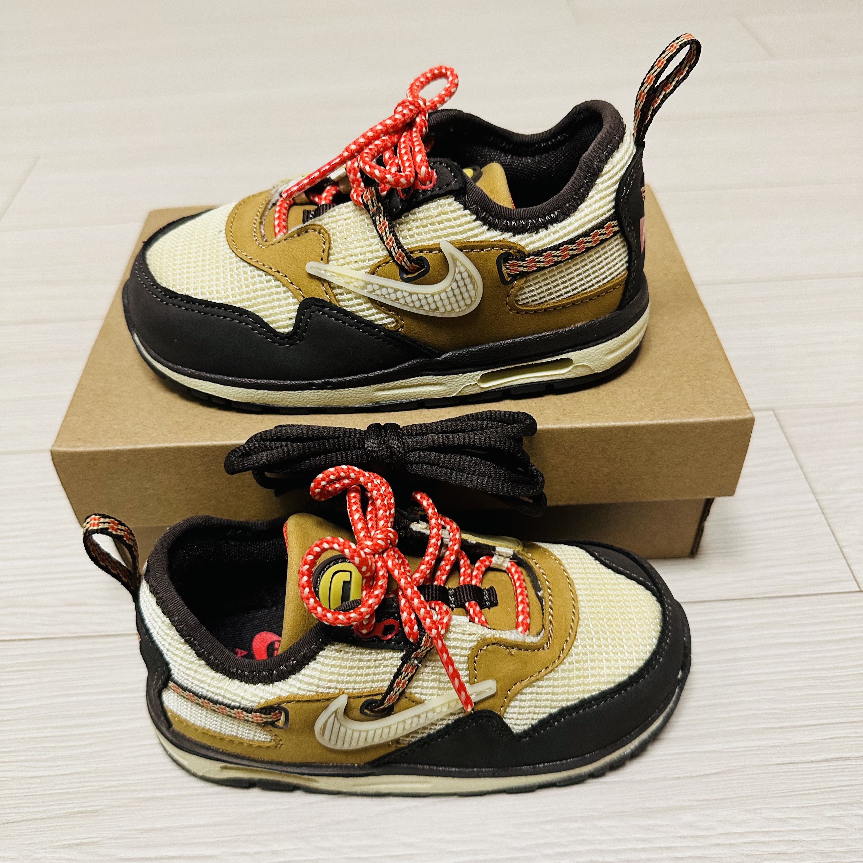 (TD) Nike x Travis Scott Air Max 1 Cact.us Brown 착용 스타일 - 1