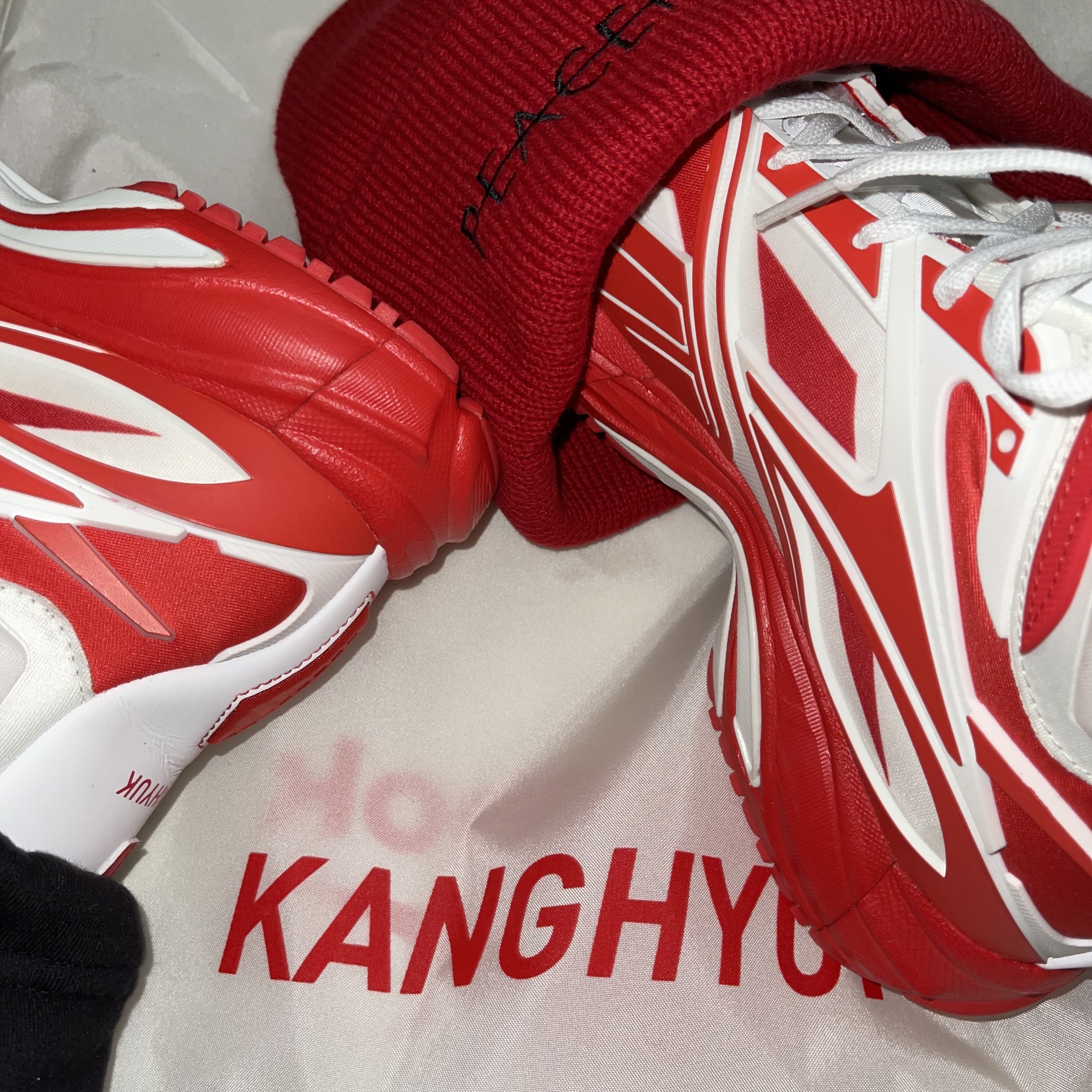 Reebok x Kanghyuk Premier Road Modern Mid White Red 착용 스타일