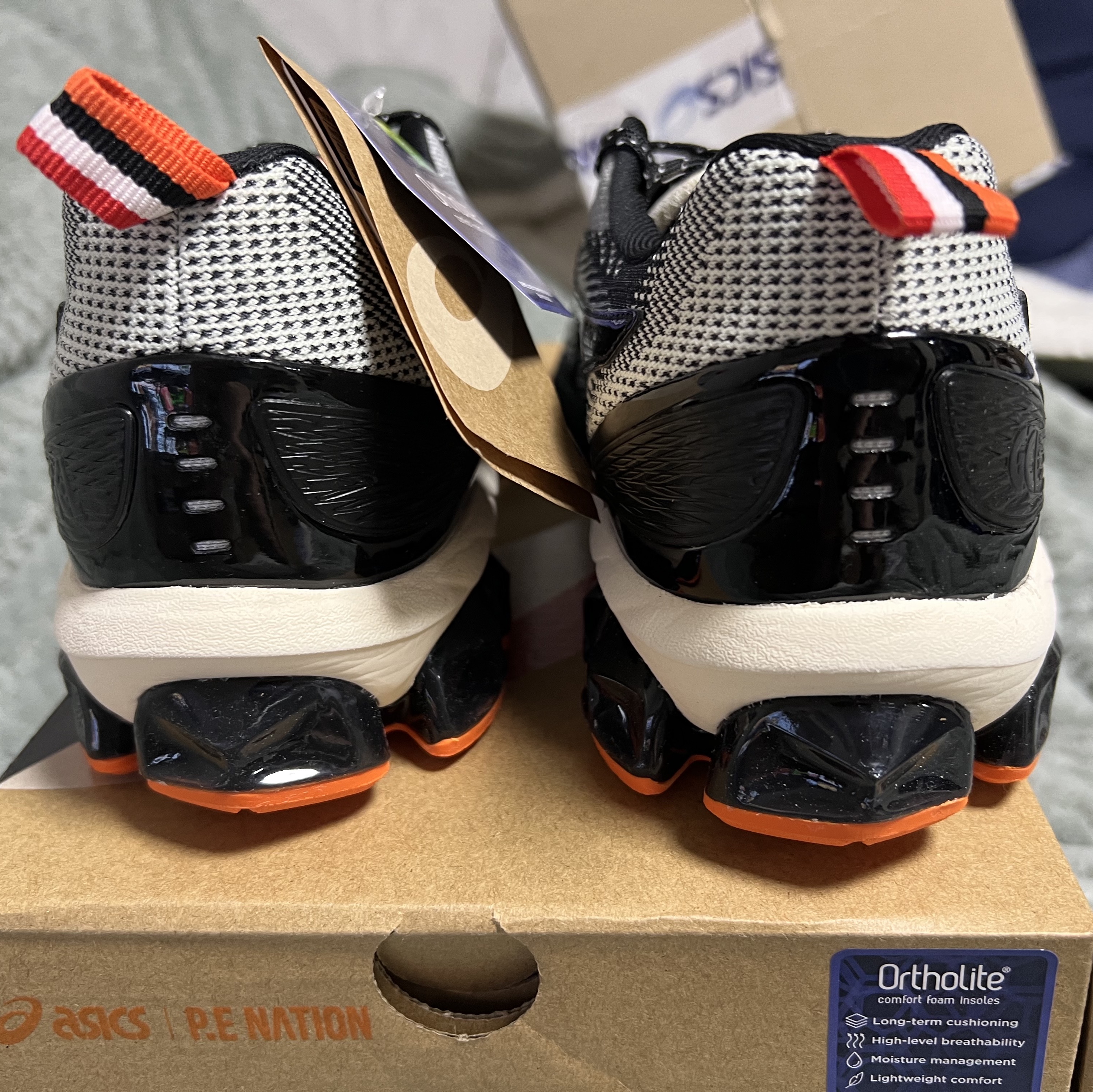 (W) Asics x P.E Nation Gel-Quantum 180 VII Ivory Black 착용 스타일 - 3