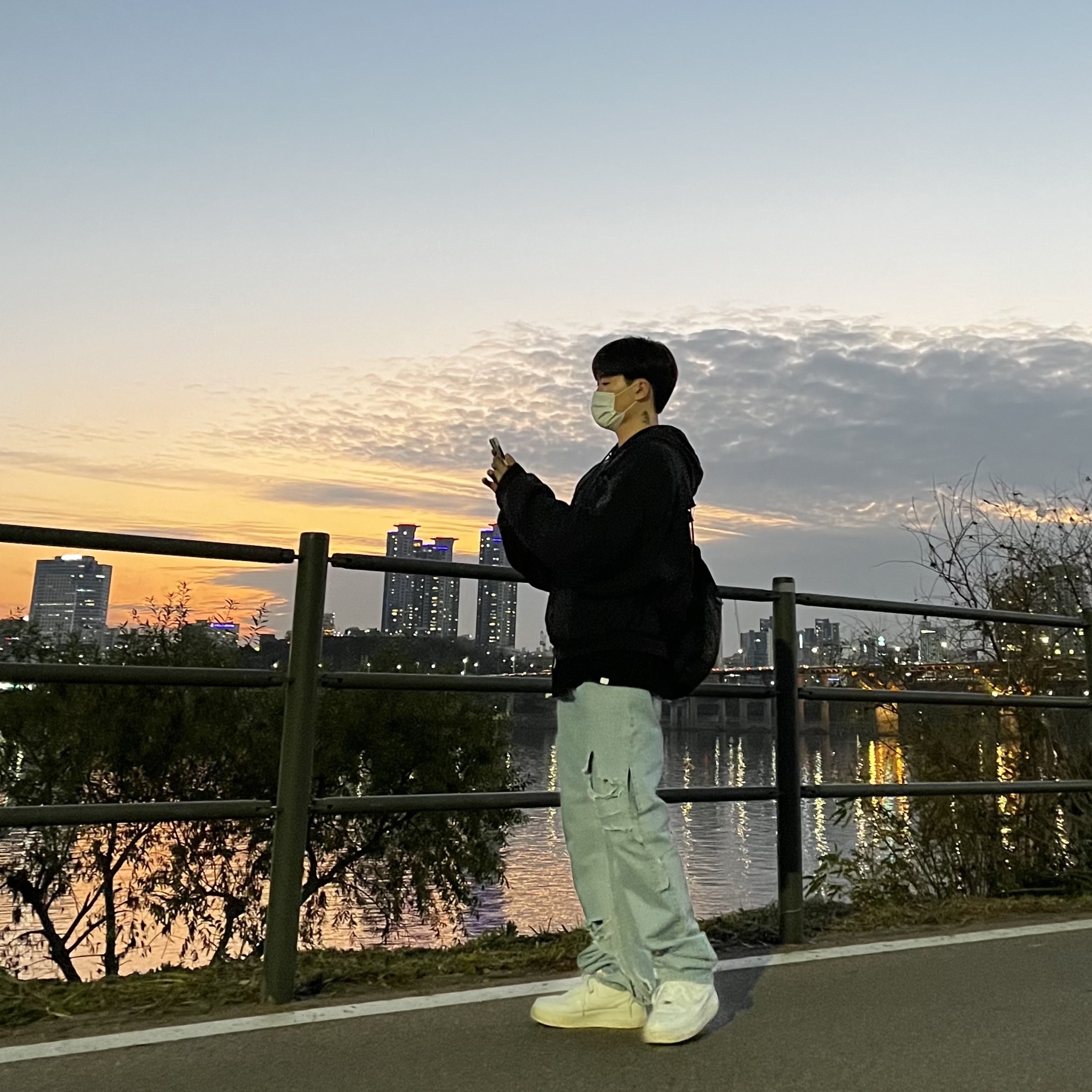 Nike Air Force 1 '07 Low White, (W) Nike Air Force 1 '07 Low White 착용 스타일 - 1