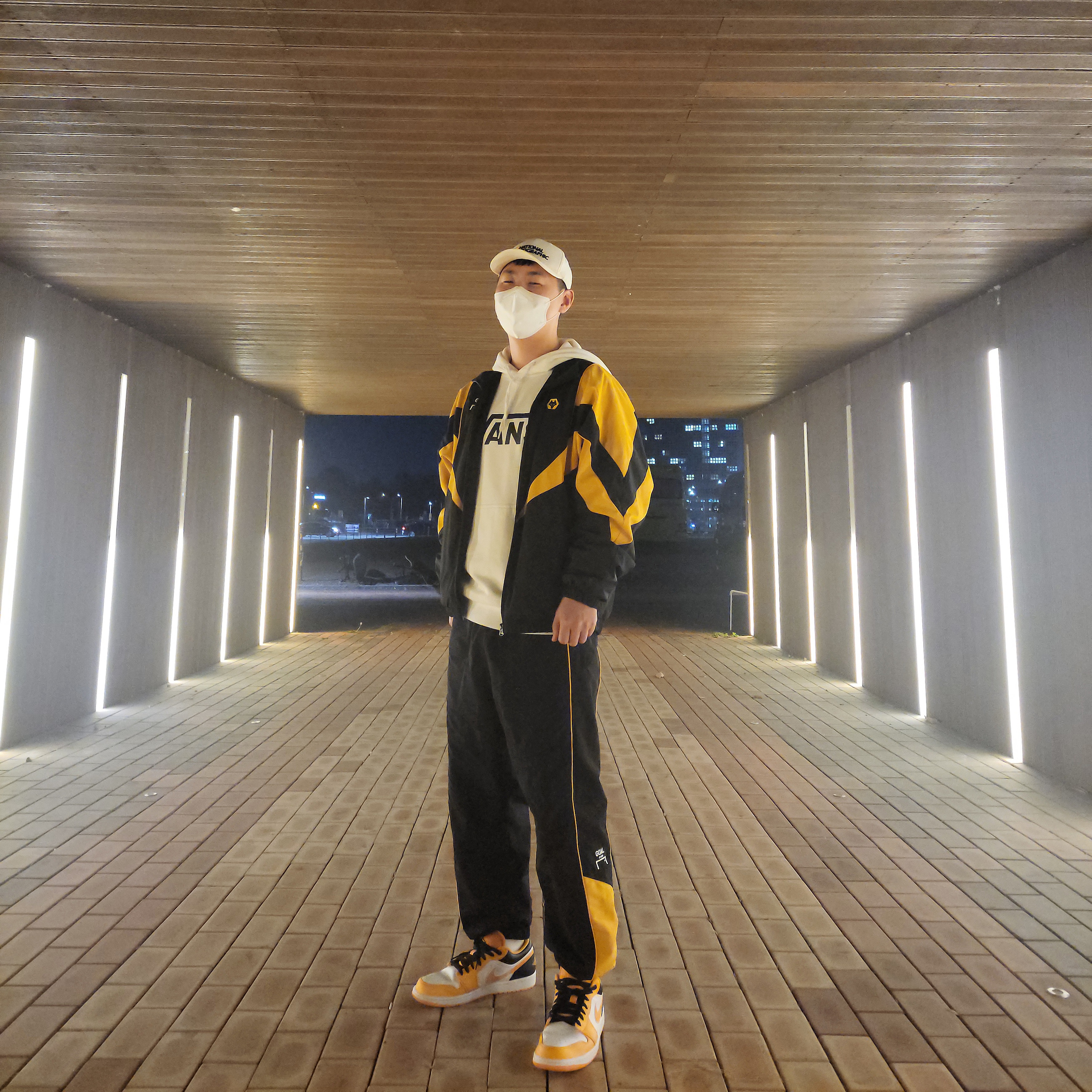 Jordan 1 Low Taxi 착용 스타일 - 1