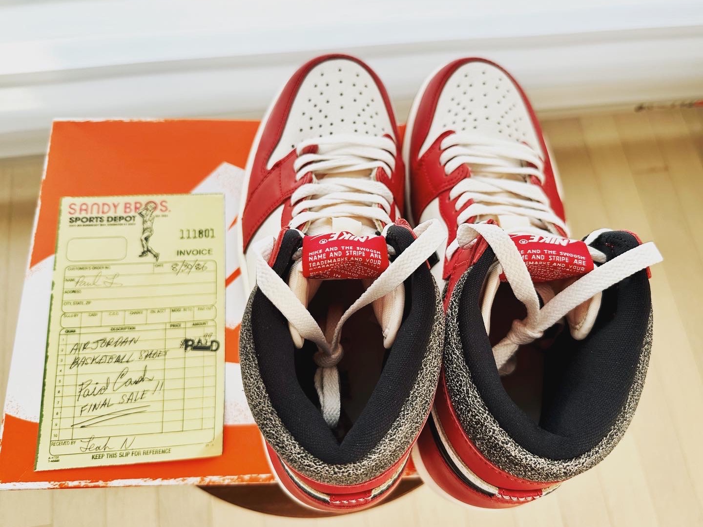 Jordan 1 Retro High OG Chicago 2022, Jordan 1 Retro High OG Chicago 2015 착용 스타일 - 1