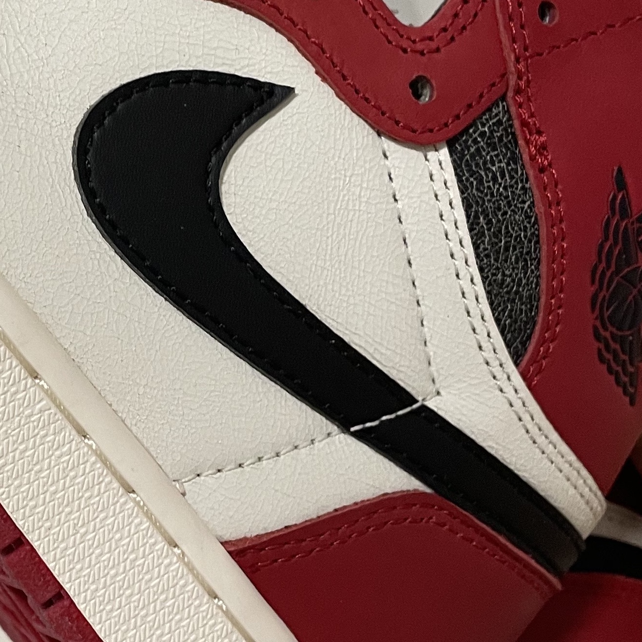 Jordan 1 Retro High OG Chicago 2022 착용 스타일 - 4