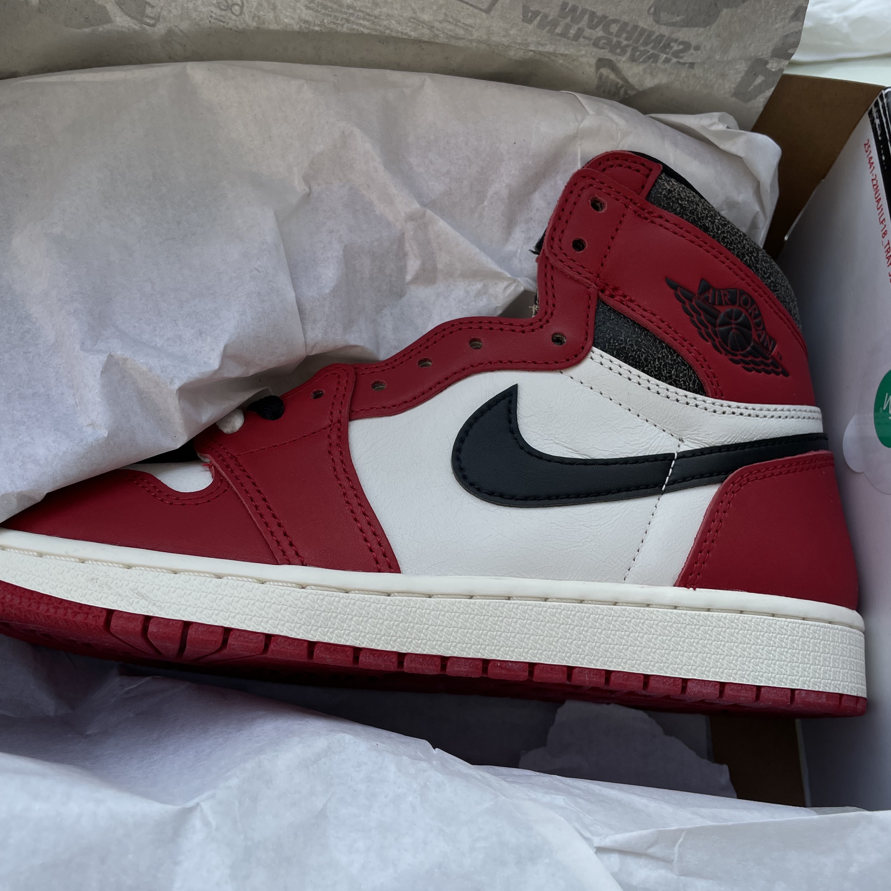 Jordan 1 Retro High OG Chicago 2022 착용 스타일 - 3