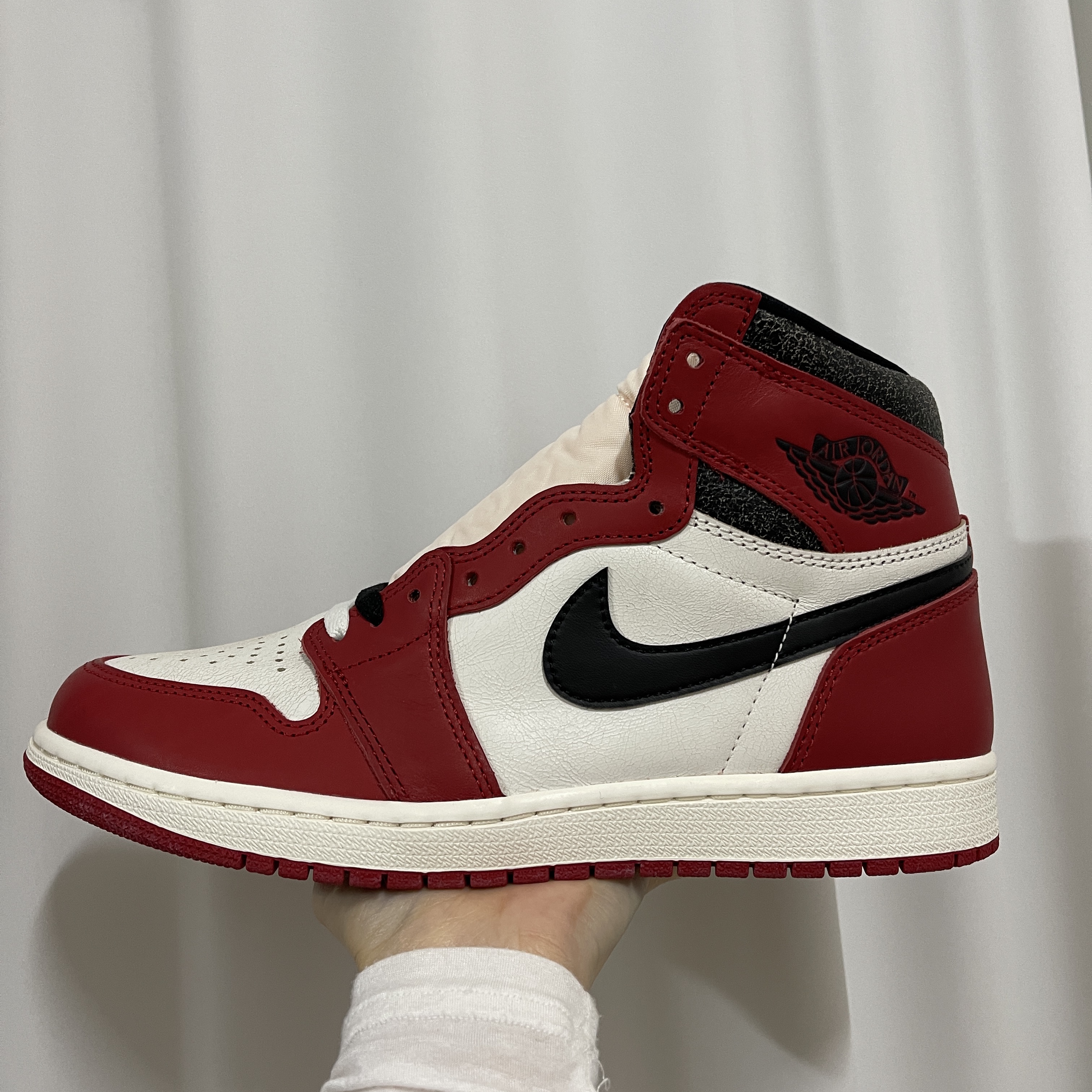 Jordan 1 Retro High OG Chicago 2022 착용 스타일 - 3