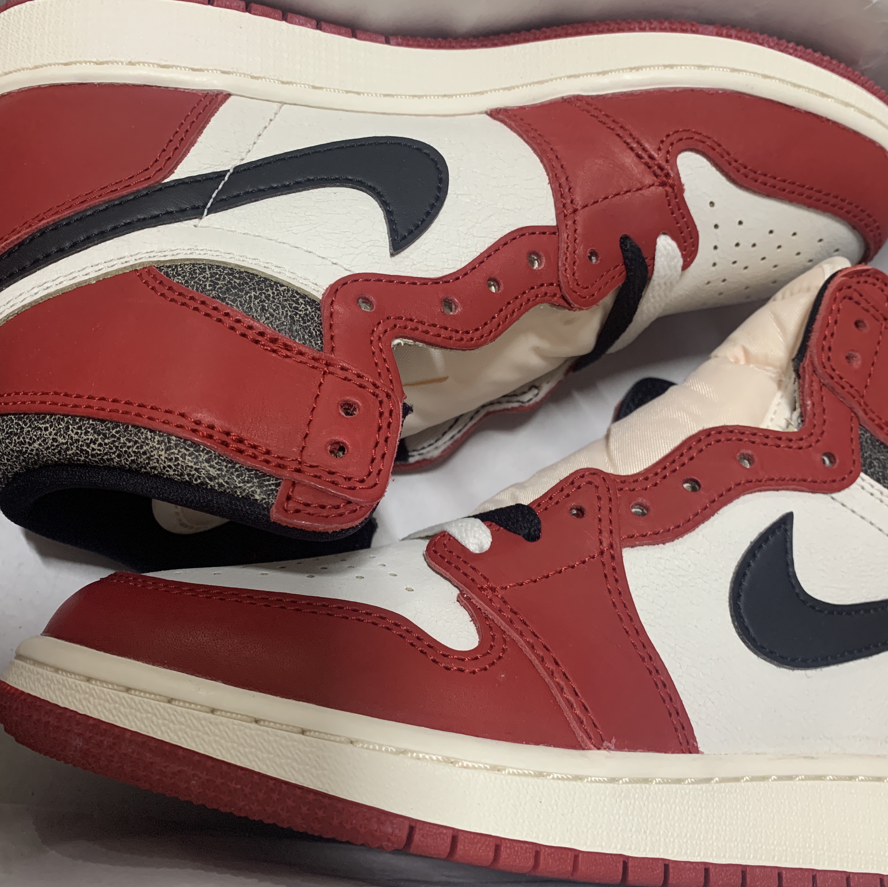 (GS) Jordan 1 Retro High OG Chicago 2022 착용 스타일 - 1