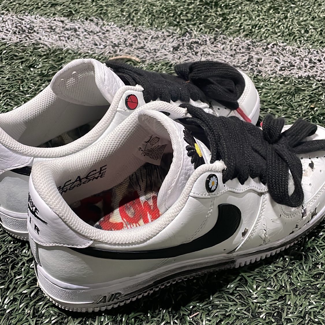 Nike x Peaceminusone Air Force 1 Low Para-Noise 2.0 착용 스타일