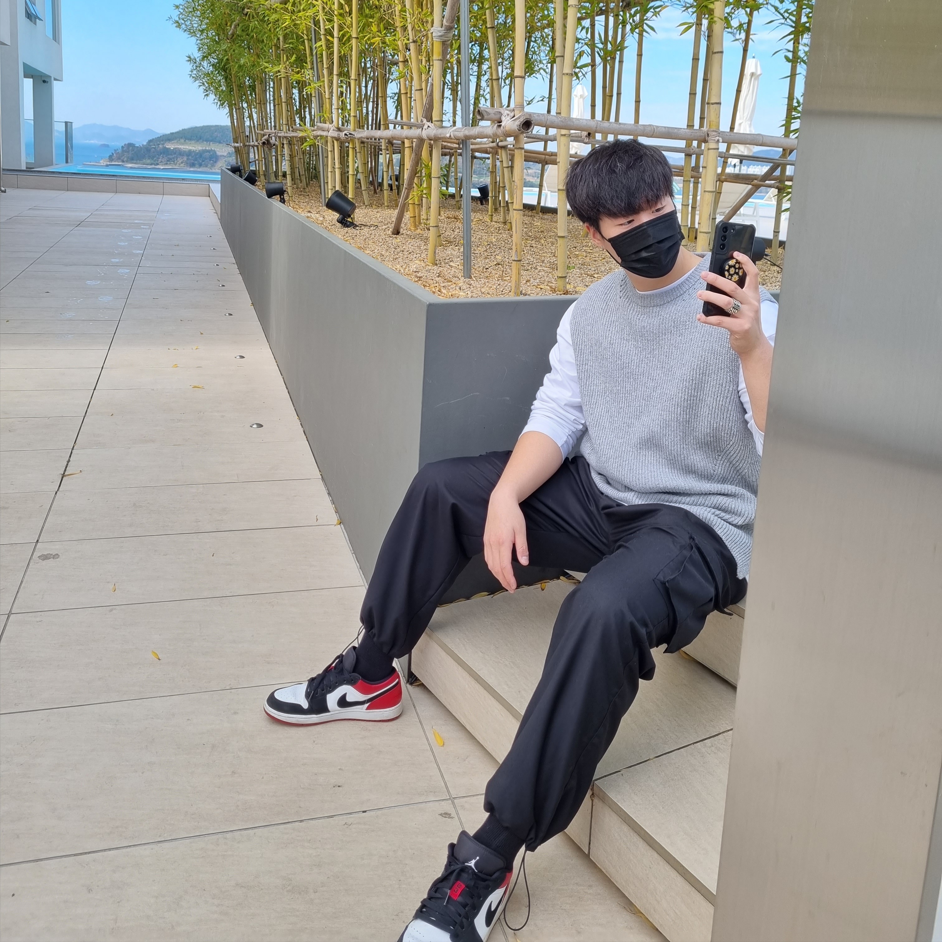 Jordan 1 Low Black Toe 착용 스타일 - 2