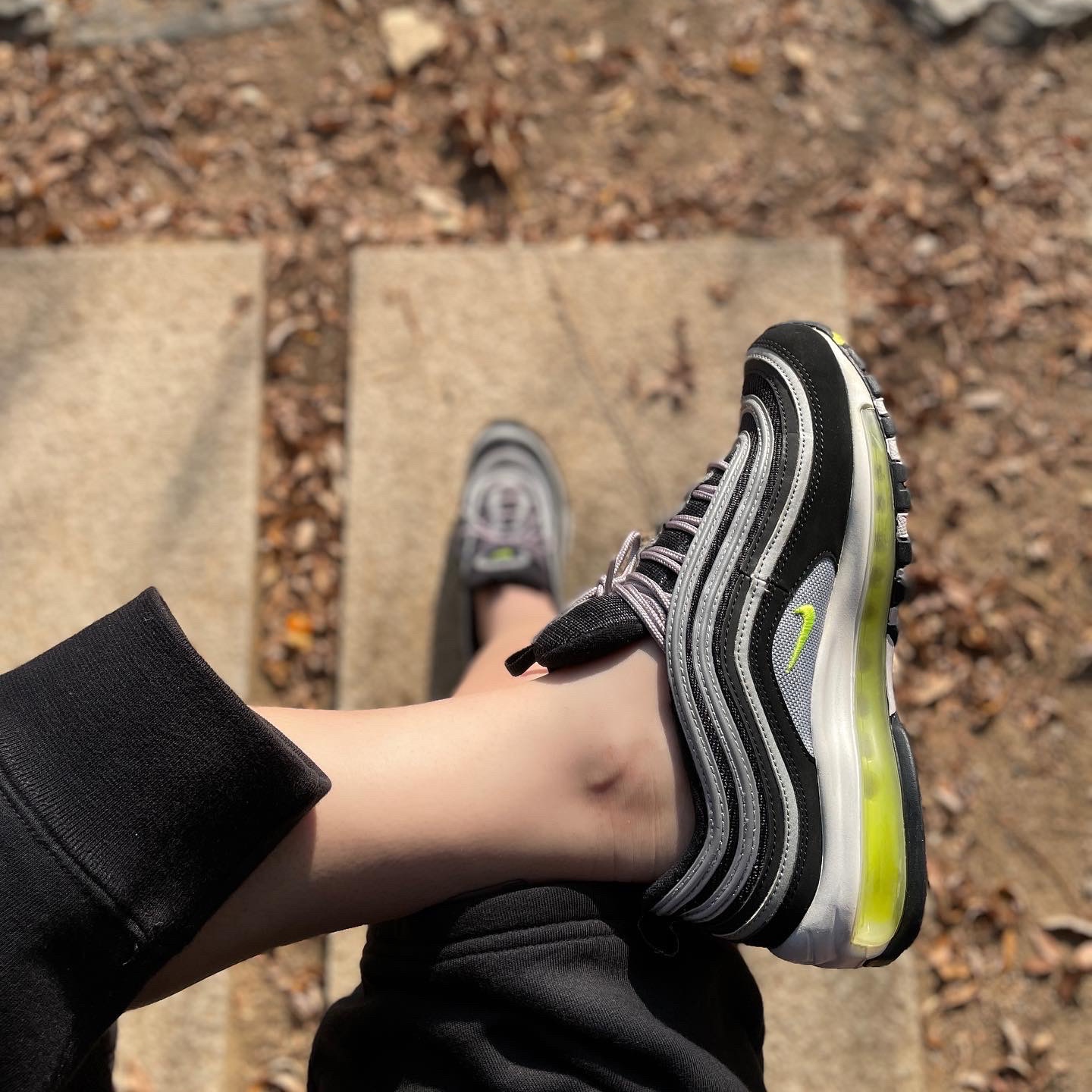 Nike Air Max 97 OG Black Volt Asia 착용 스타일