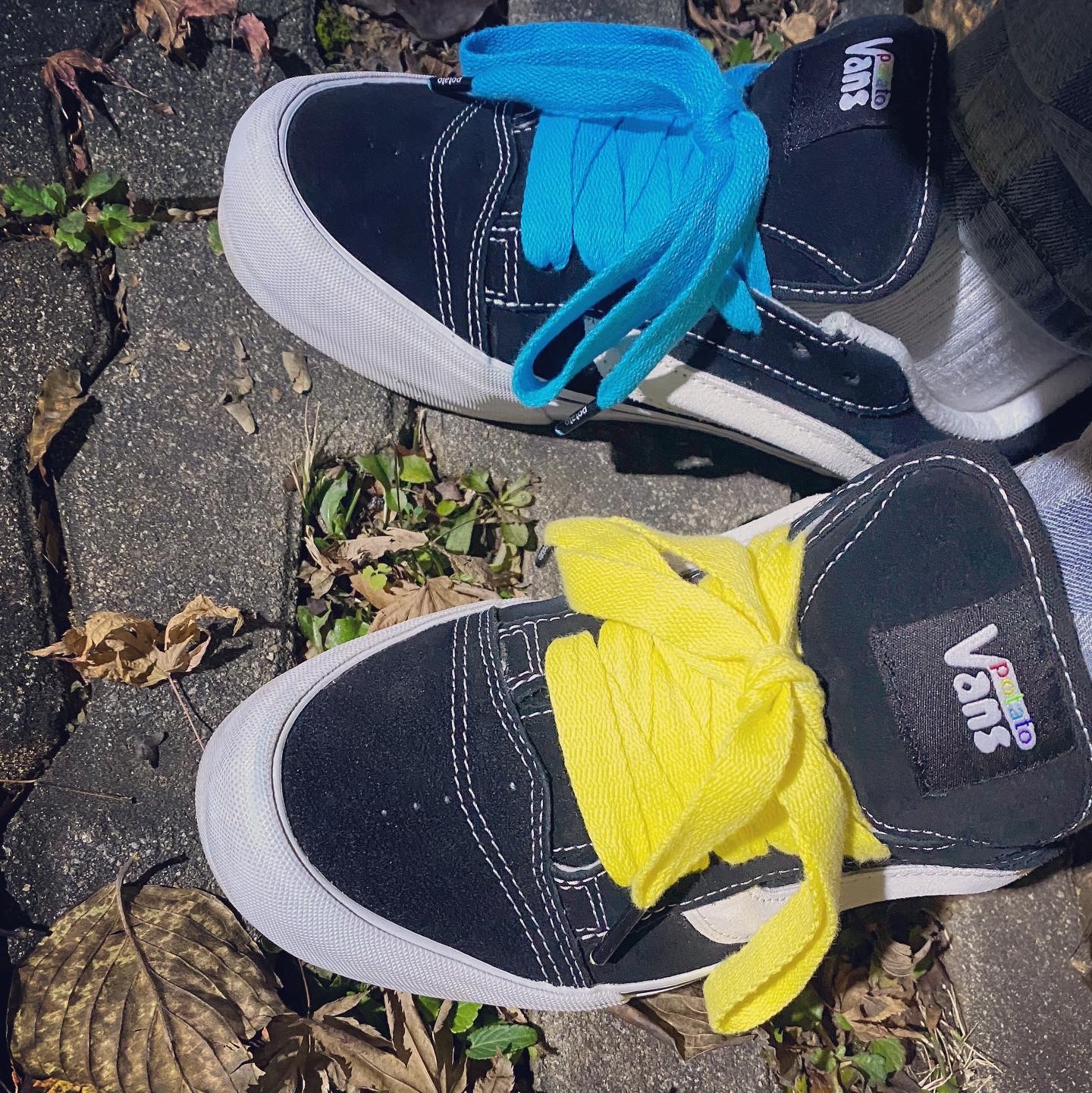 Supreme Frayed Logos Denim Camp Cap Blue - 21SS, Vans Vault x Imran Potato Knu-Skool VR3 LX Black White 착용 스타일 - 5