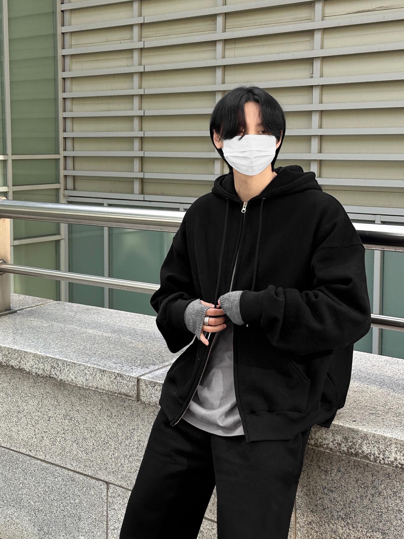 Adidas Puffylette Off White 착용 스타일 - 5