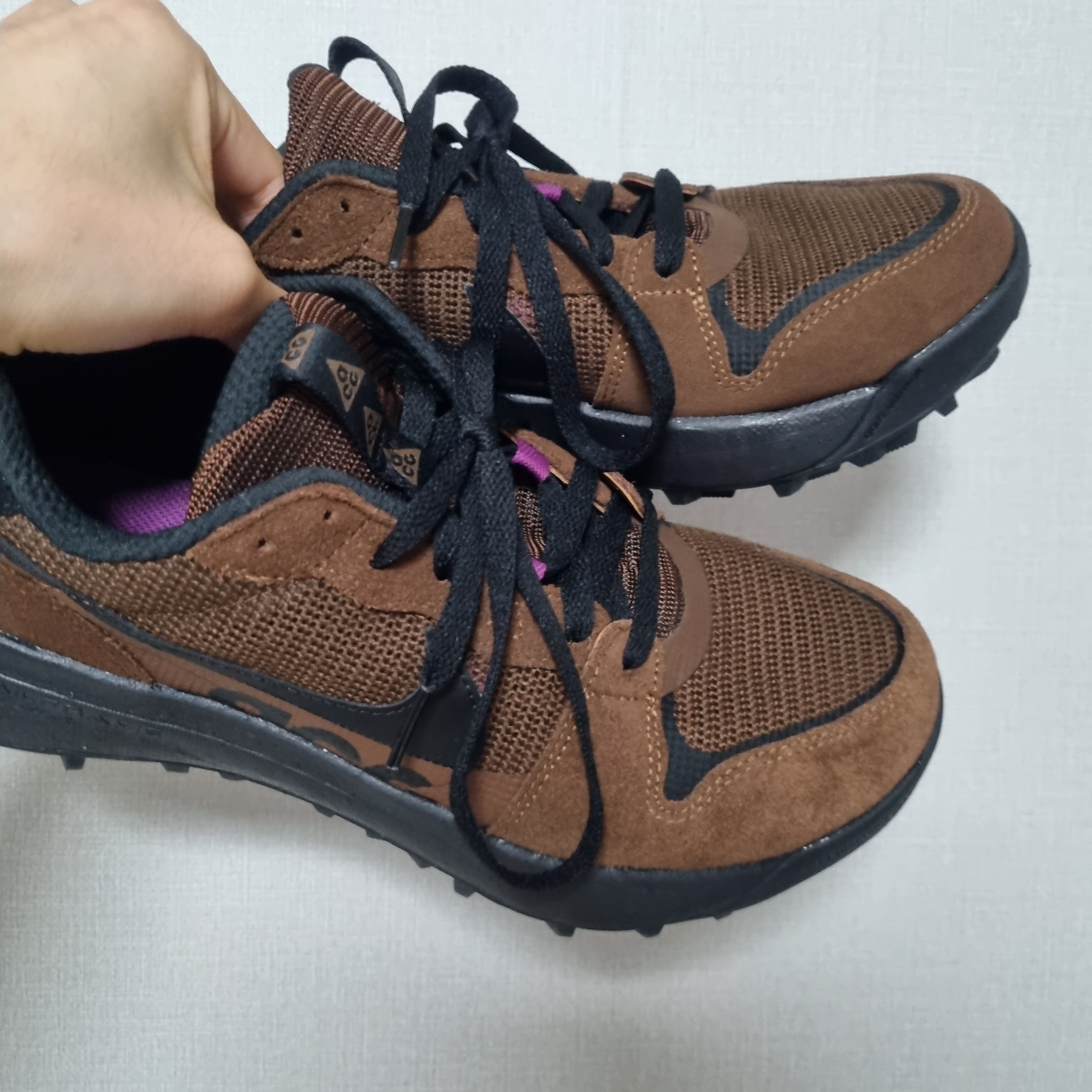 Nike ACG Lowcate Cacao Wow 착용 스타일 - 3