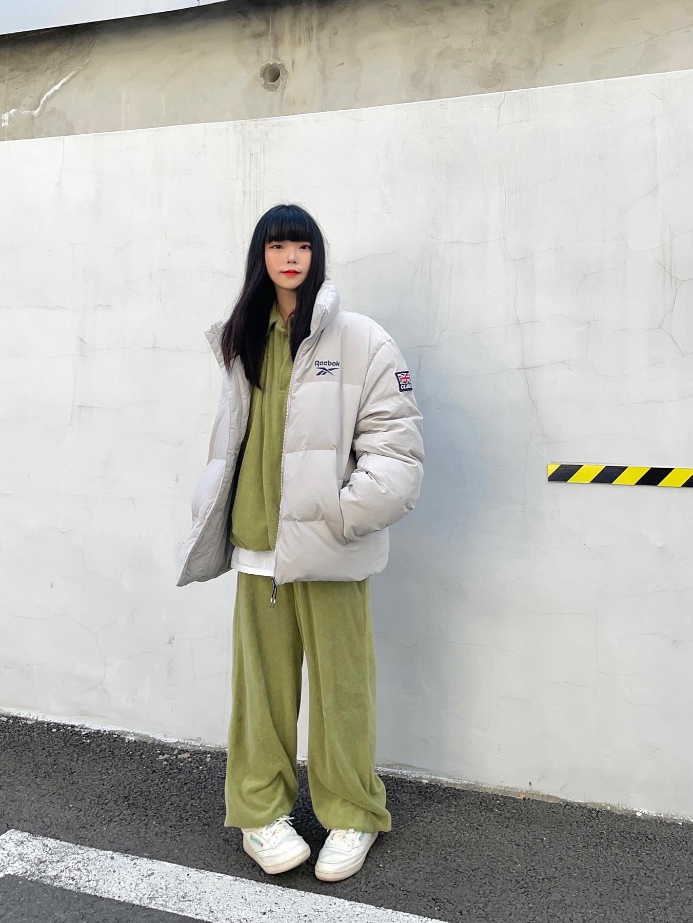 Reebok Club C 85 Vintage Chalk Green 착용 스타일 - 1