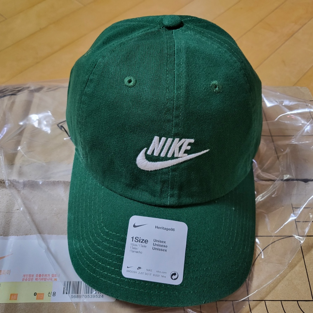 Nike Heritage 86 Futura Washed Cap Gorge Green 착용 스타일