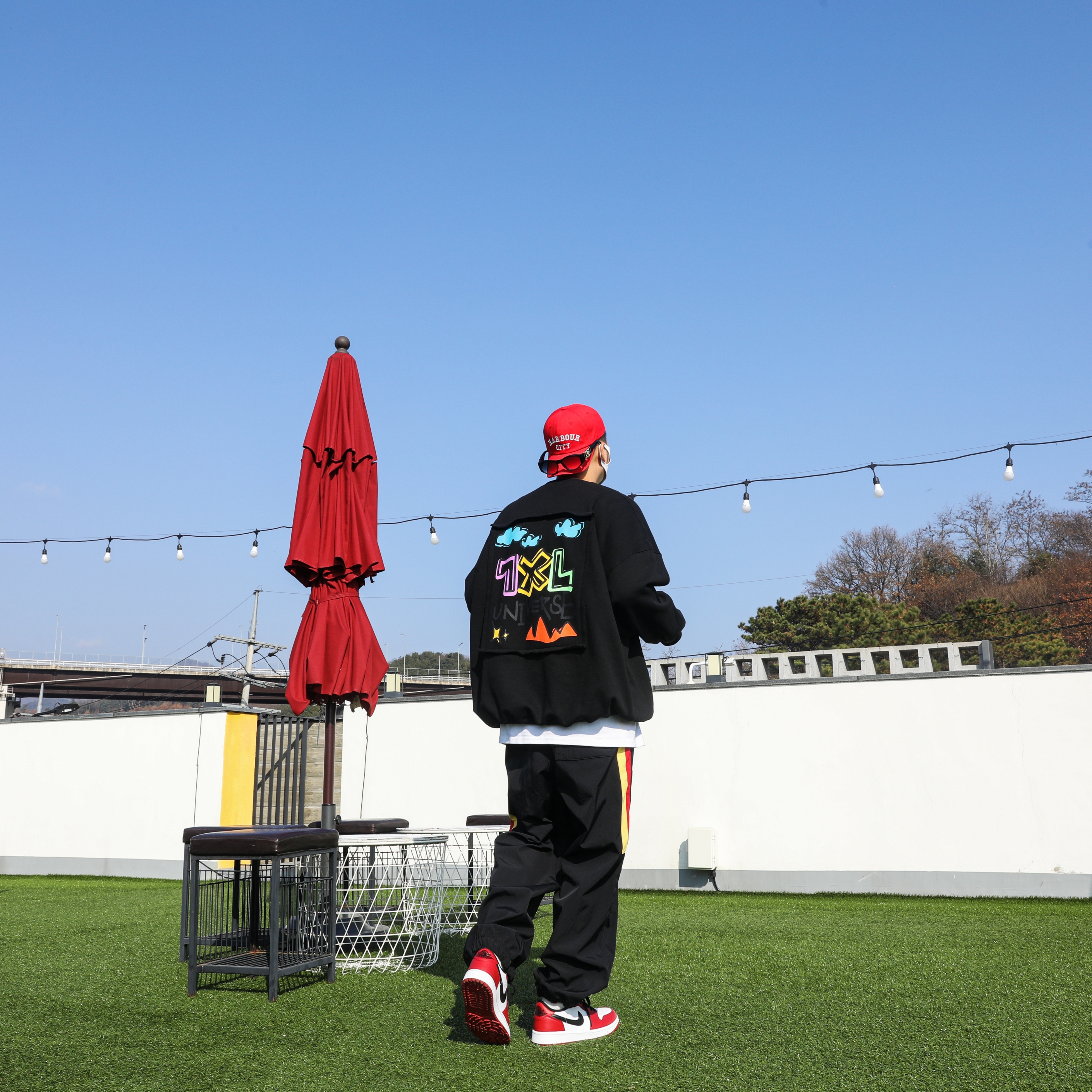 Jordan 1 Low Golf Chicago 착용 스타일 - 1
