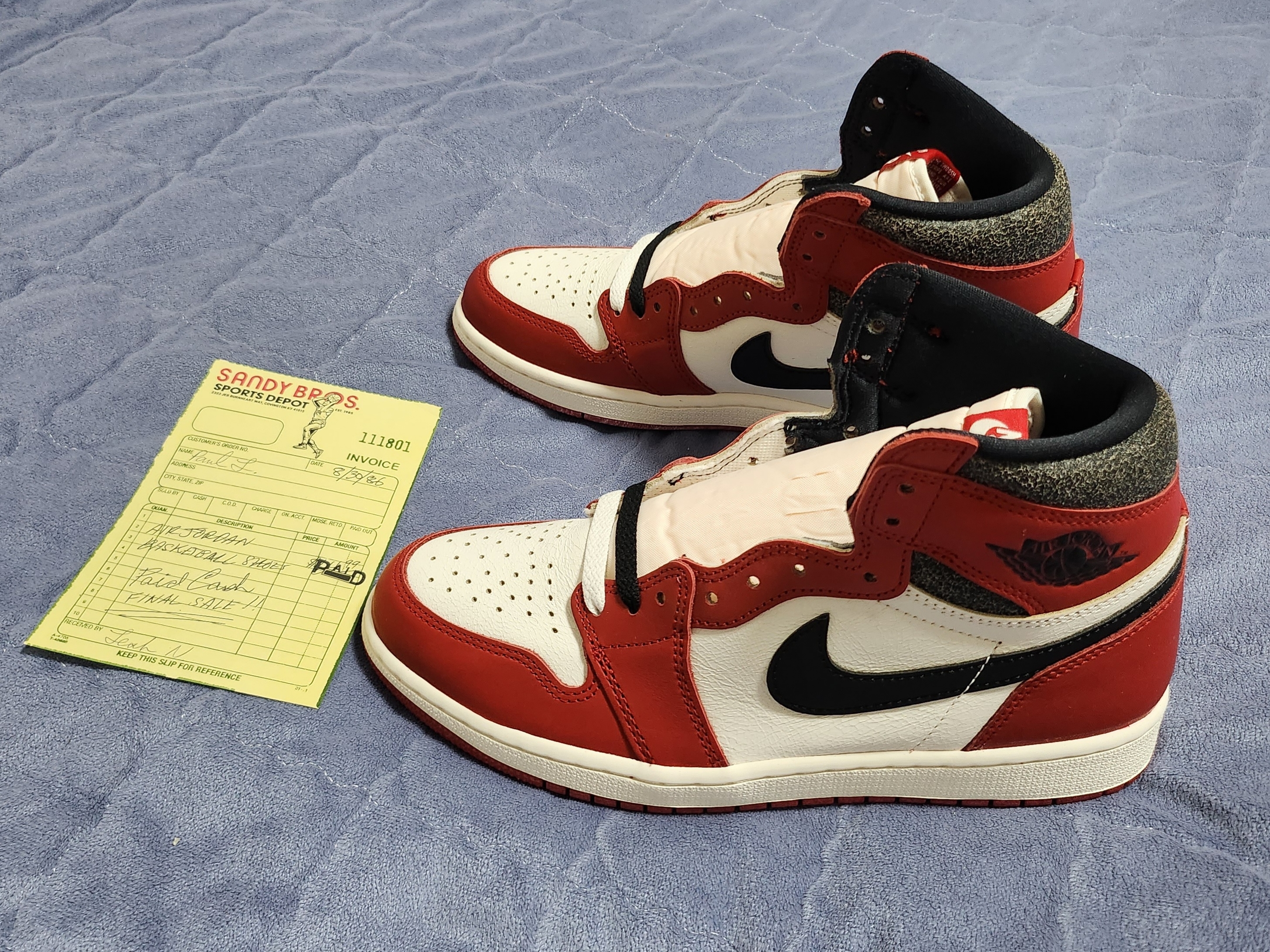 Jordan 1 Retro High OG Chicago 2022 착용 스타일 - 1