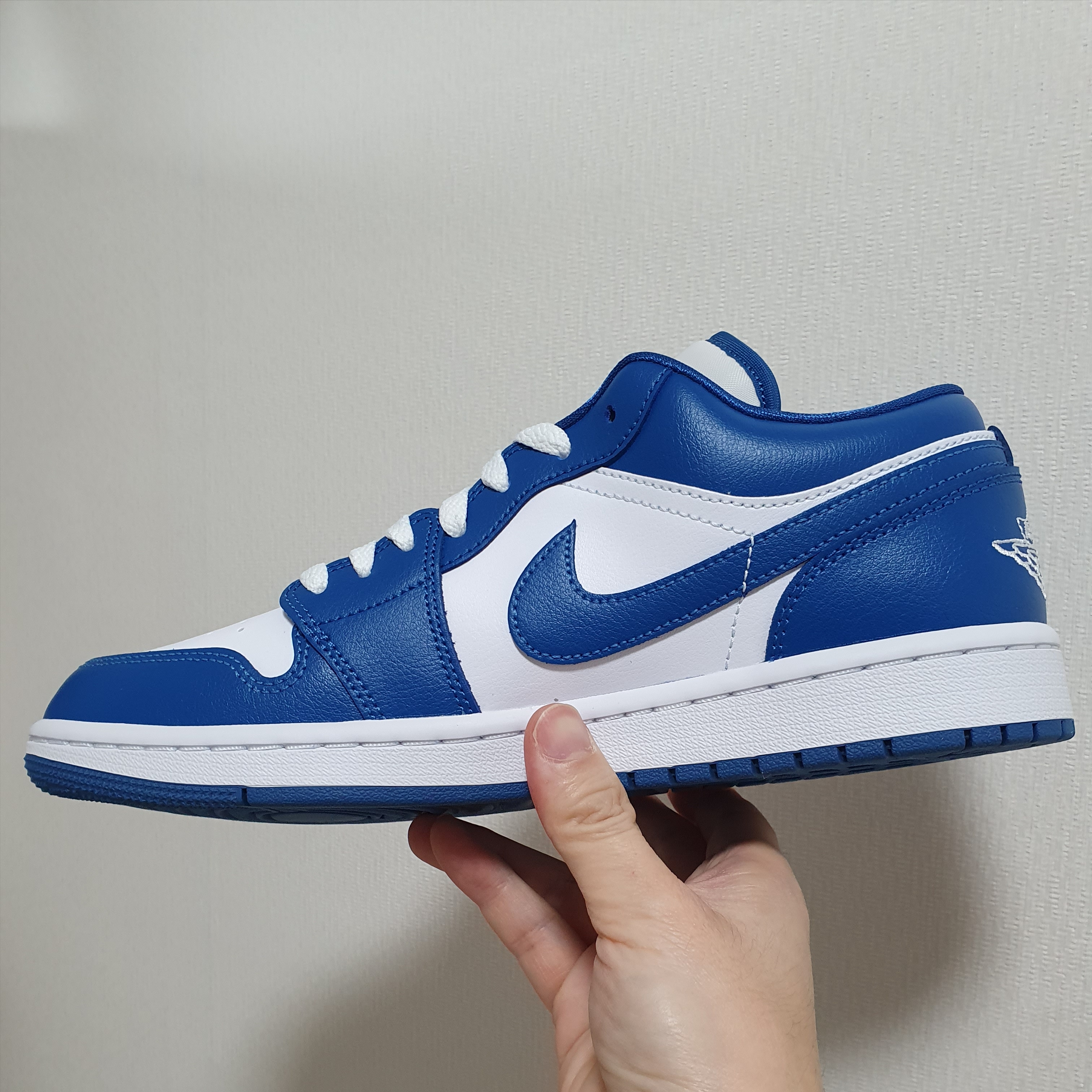 (W) Jordan 1 Low White Dark Marina Blue 착용 스타일