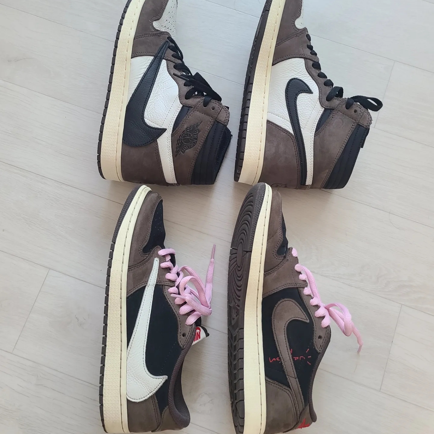 Jordan 1 x Travis Scott Retro High OG SP Mocha 착용 스타일 - 2