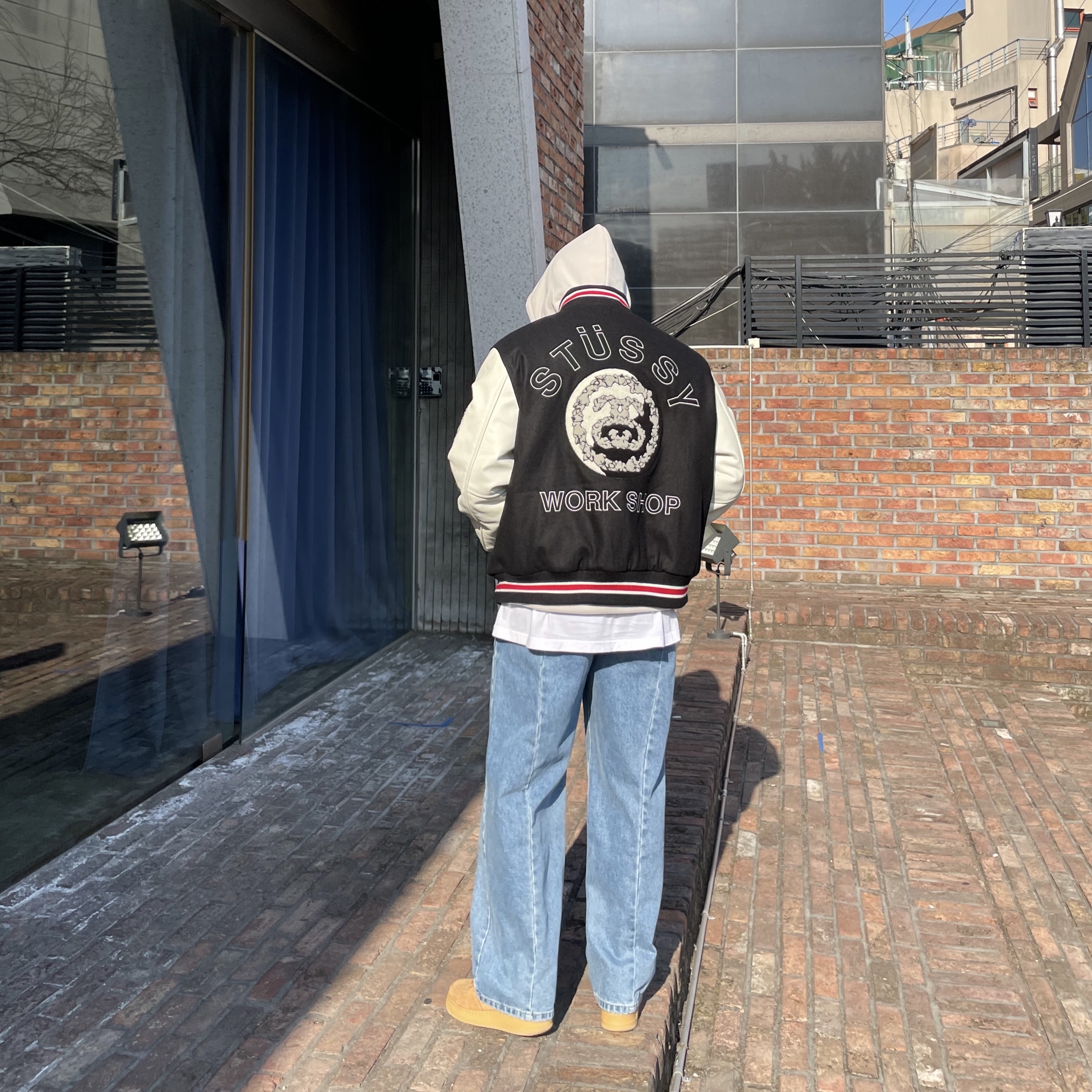 Stussy x Our Legacy x Denim Tears TTL Varsity Jacket Black, Stussy Basic Stussy Hoodie Smoke 2022 착용 스타일 - 1