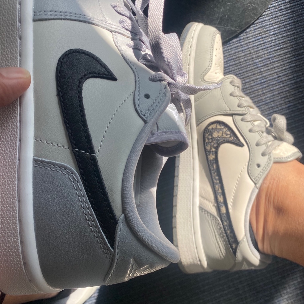 Jordan 1 Low Golf Wolf Grey 착용 스타일 - 2