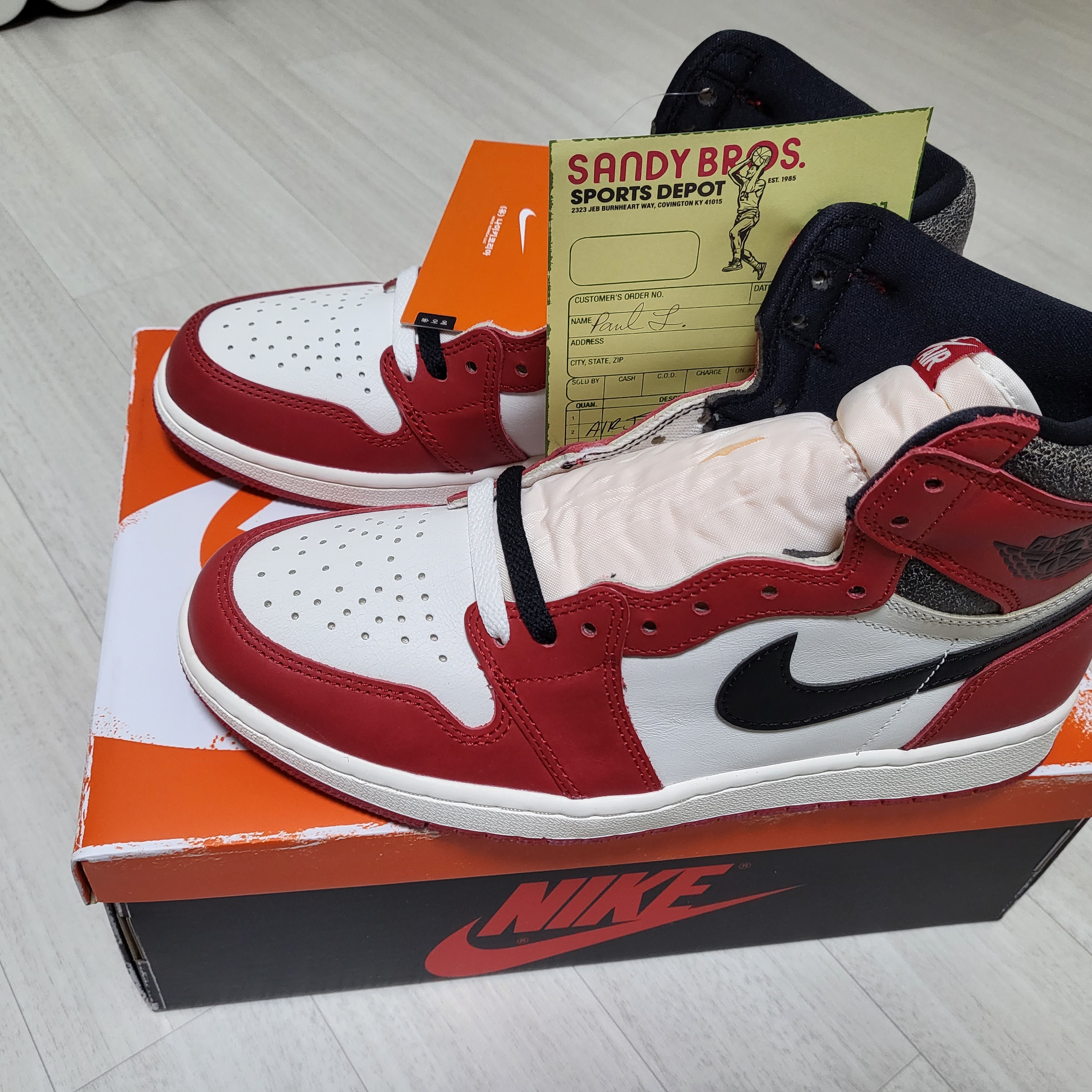 Jordan 1 Retro High OG Chicago 2022 착용 스타일 - 1