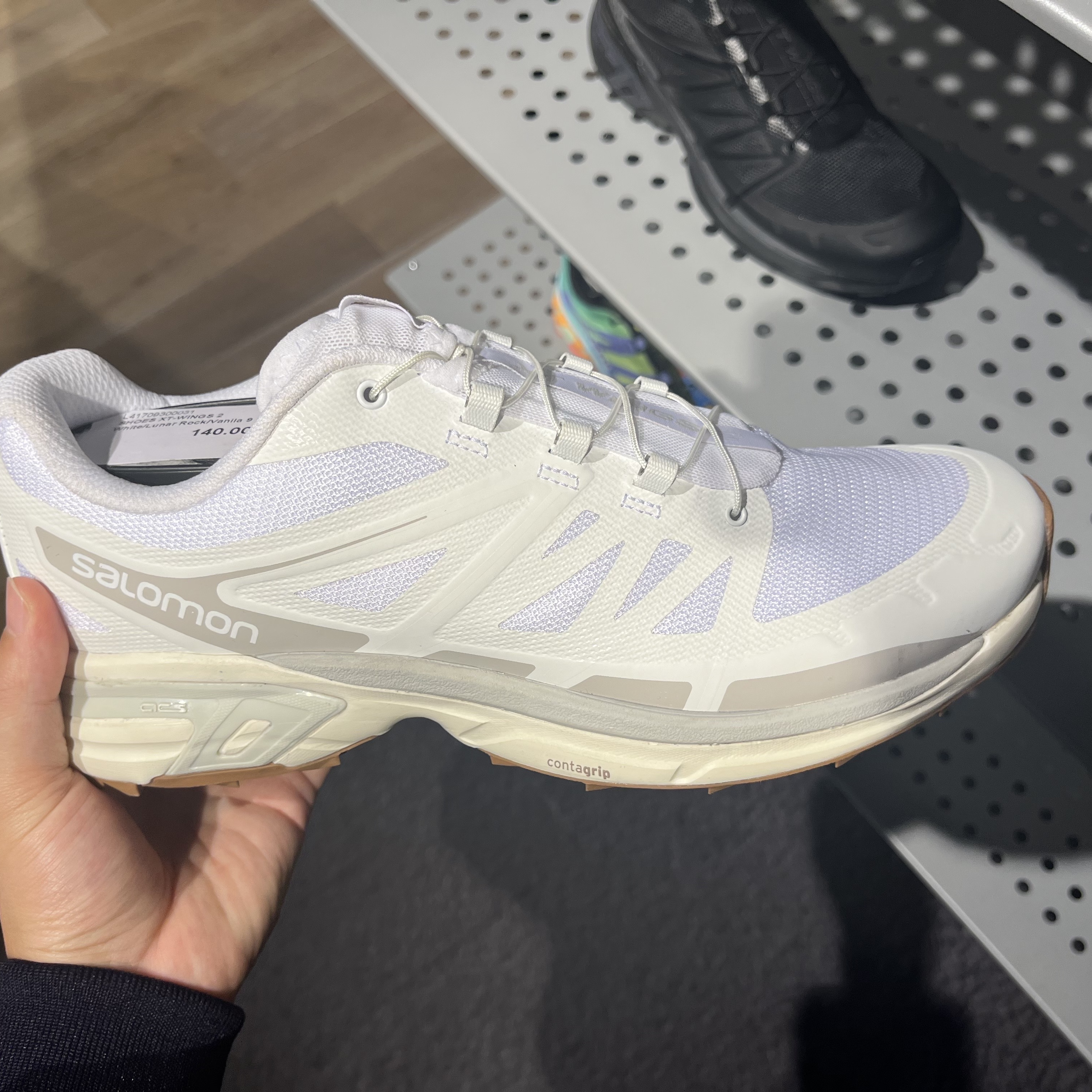 Salomon XT-Wings 2 White Vanila Ice 착용 스타일 - 2