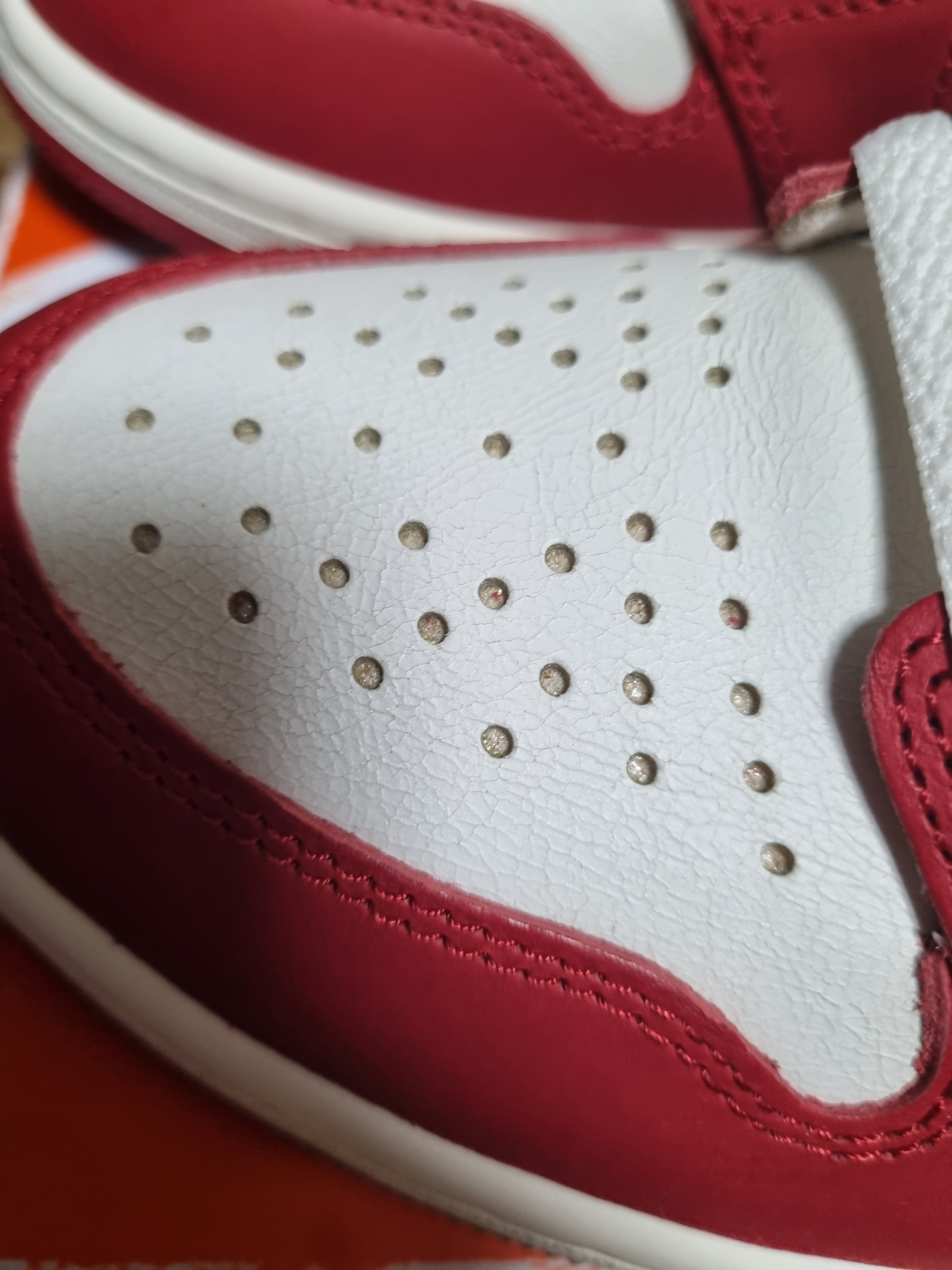 Jordan 1 Retro High OG Chicago 2022 착용 스타일 - 3