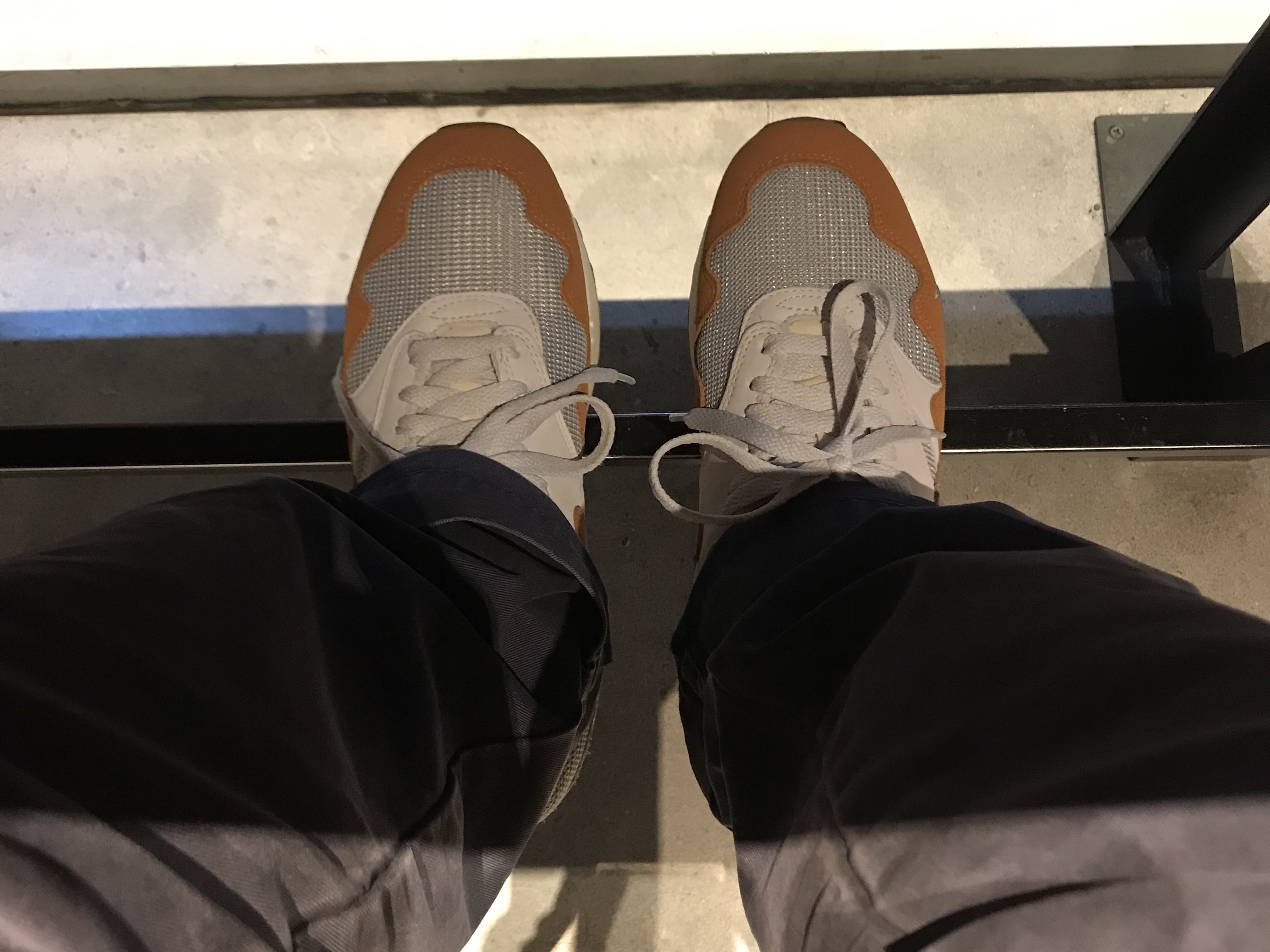 Nike x Patta Air Max 1 Monarch 착용 스타일 - 1