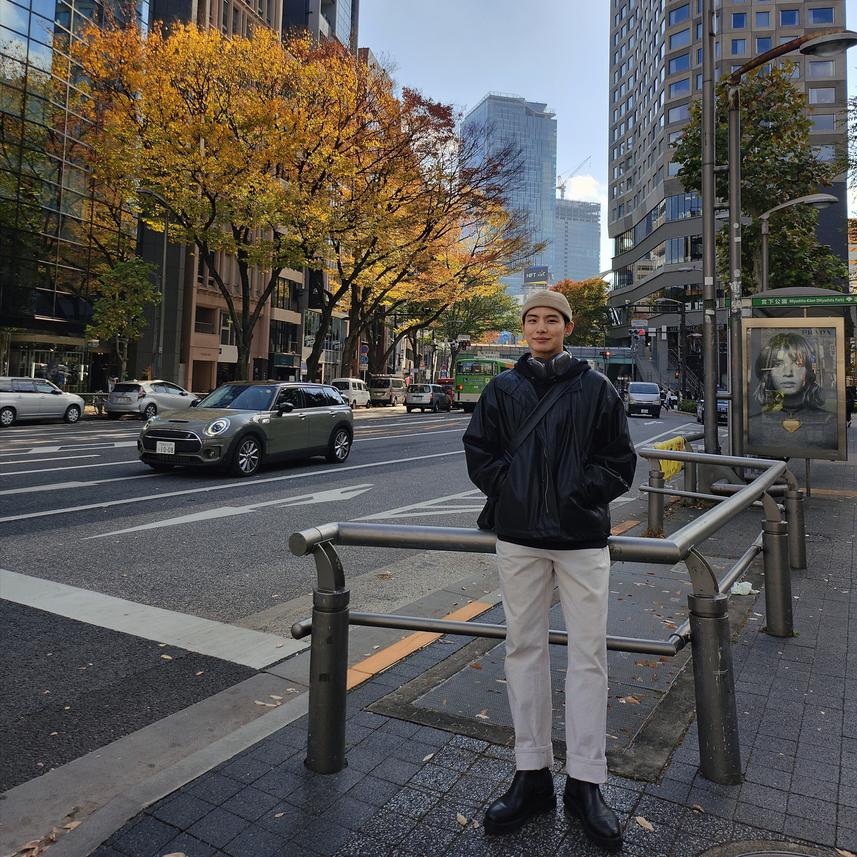 Apple AirPods Max Lightning Space Gray (Korean Ver.), Wooyoungmi Flower Print Back Logo Hoodie Black - 22SS 착용 스타일 - 1