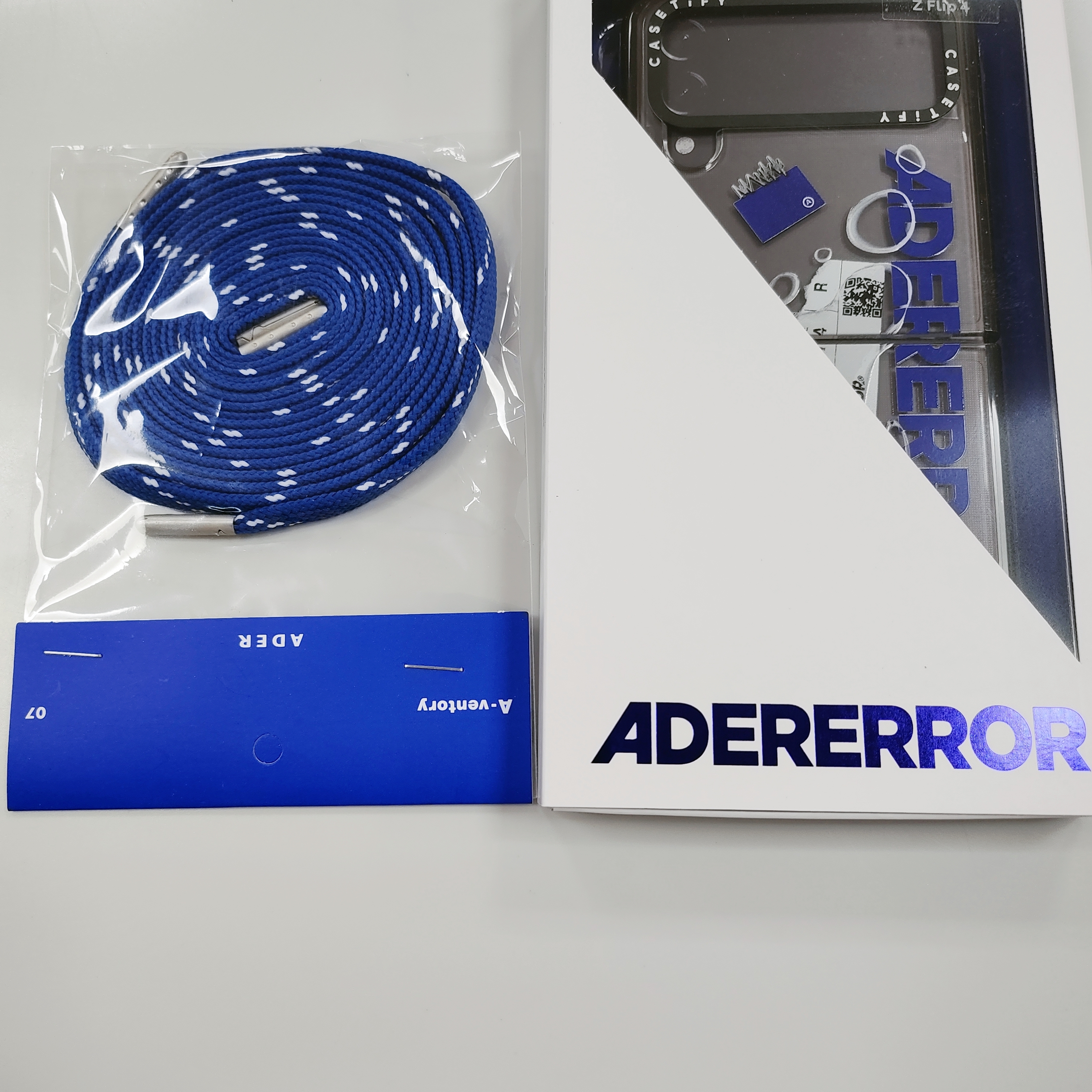 Casetify x Ader Error Galaxy Sticker Case Clear 착용 스타일