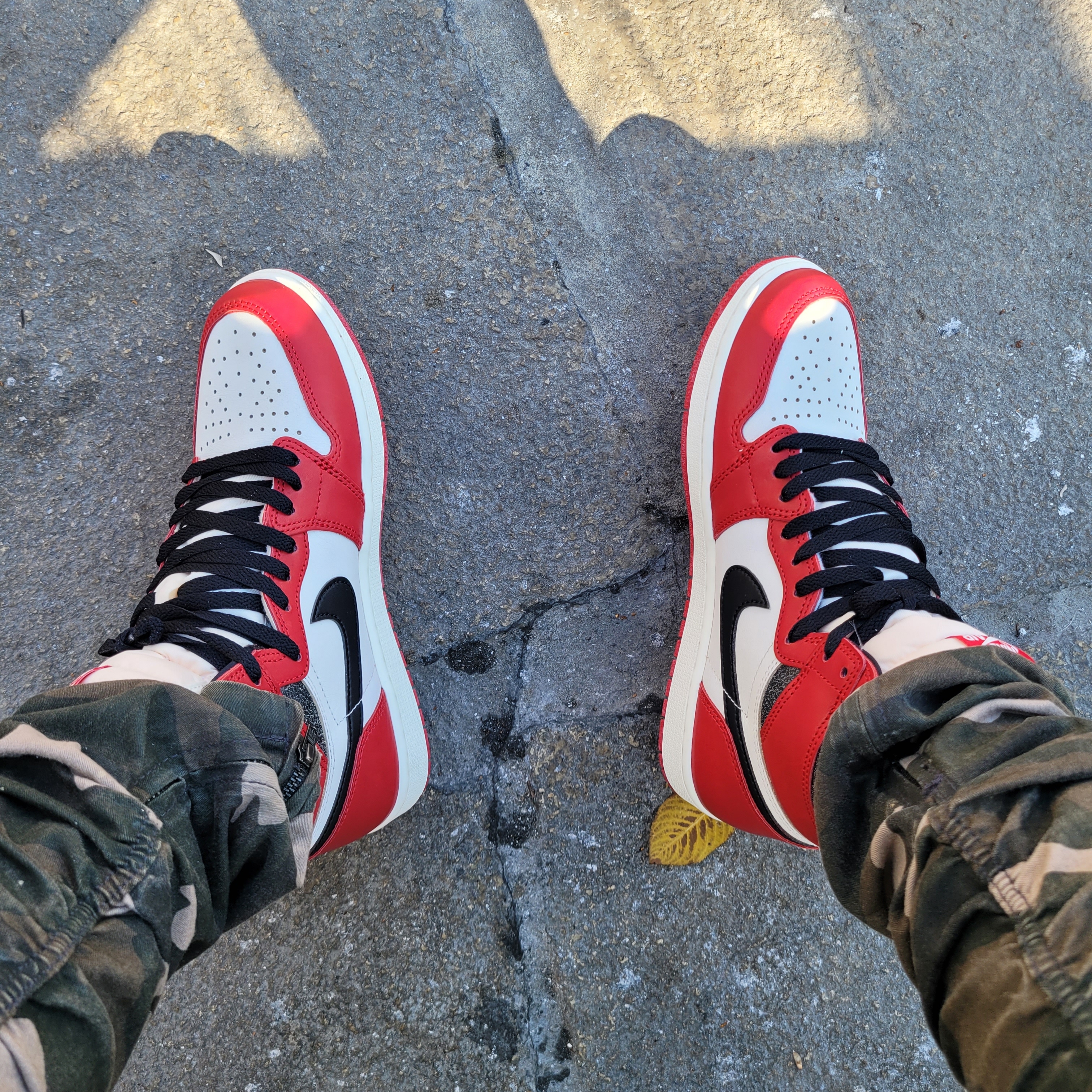 Jordan 1 Retro High OG Chicago 2022 착용 스타일 - 1