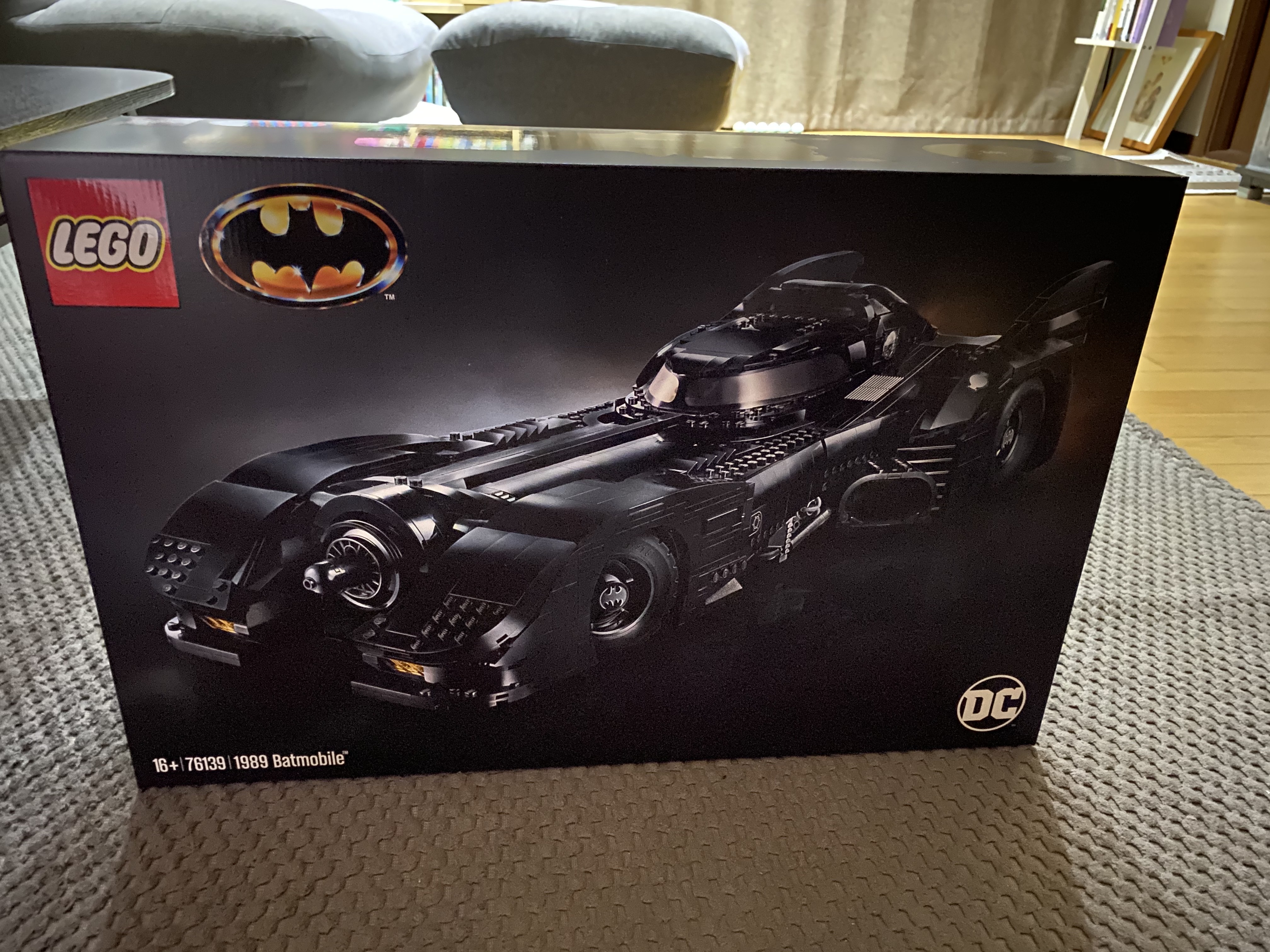 Lego DC Comics Batman 1989 Batmobile 착용 스타일