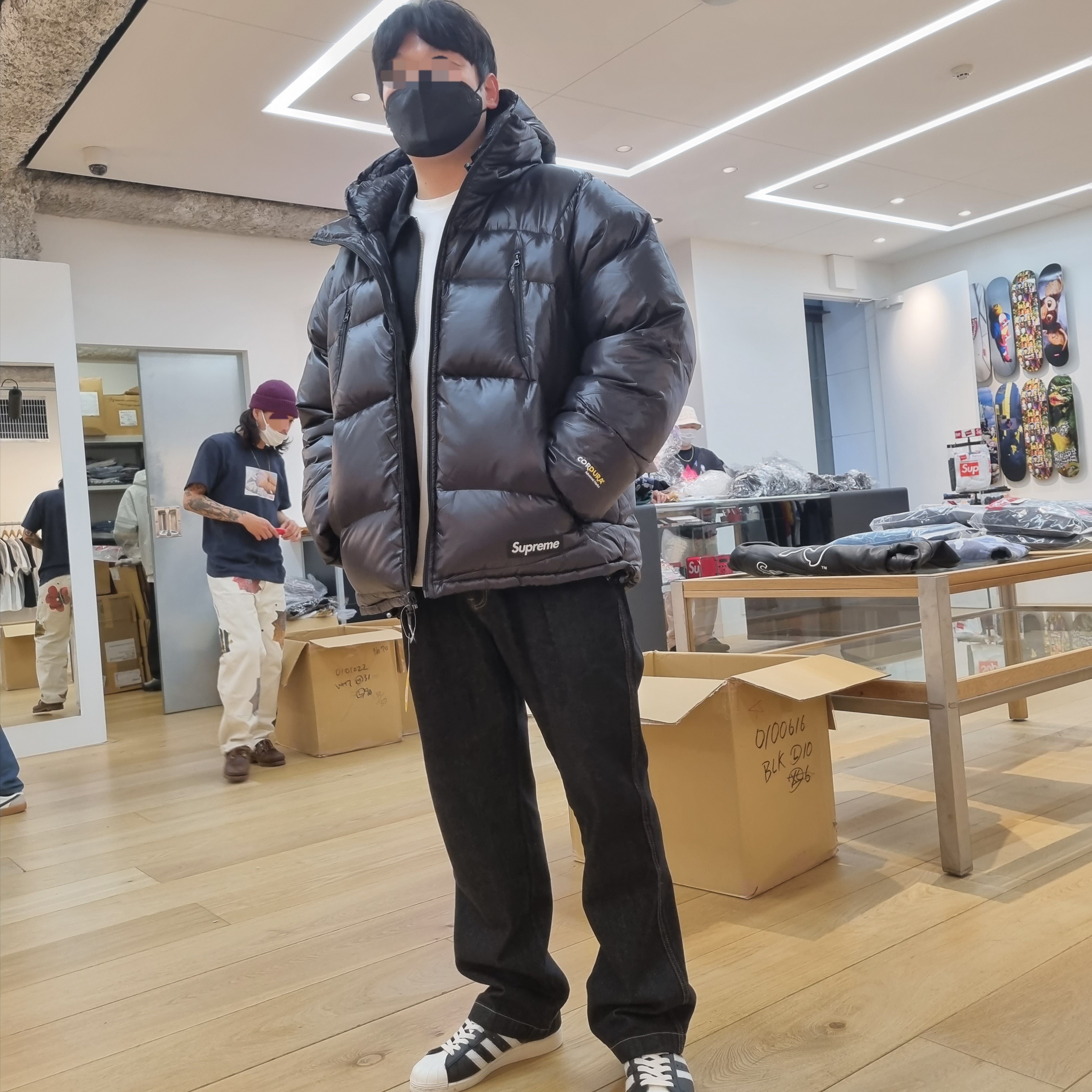 Supreme Featherweight Down Puffer Jacketシュプリーム