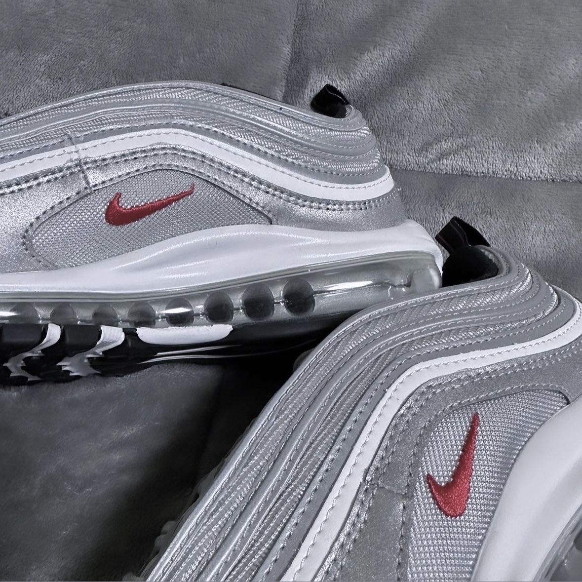 Nike Air Max 97 OG Silver Bullet 2022 착용 스타일 - 2