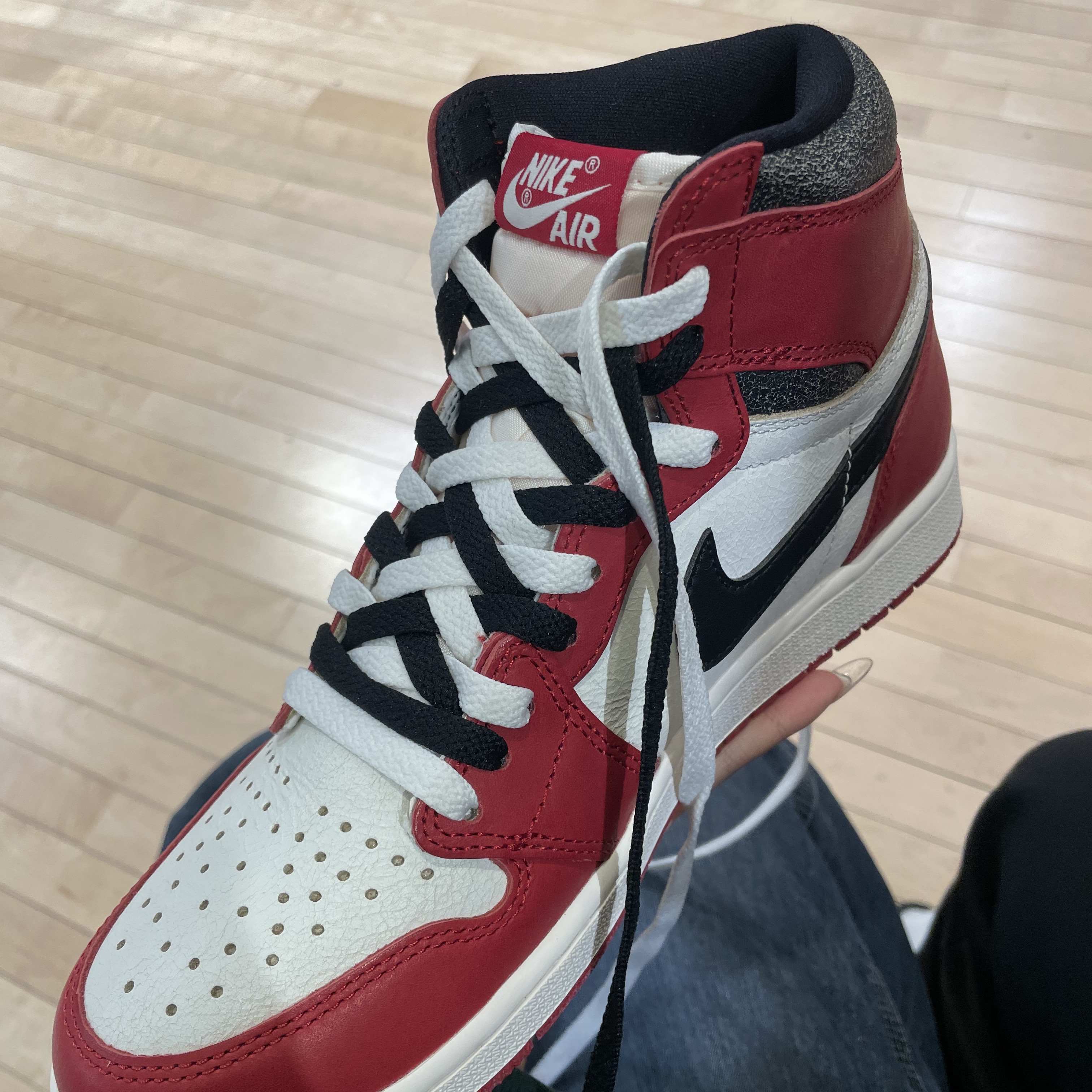Jordan 1 Retro High OG Chicago 2022 착용 스타일 - 2