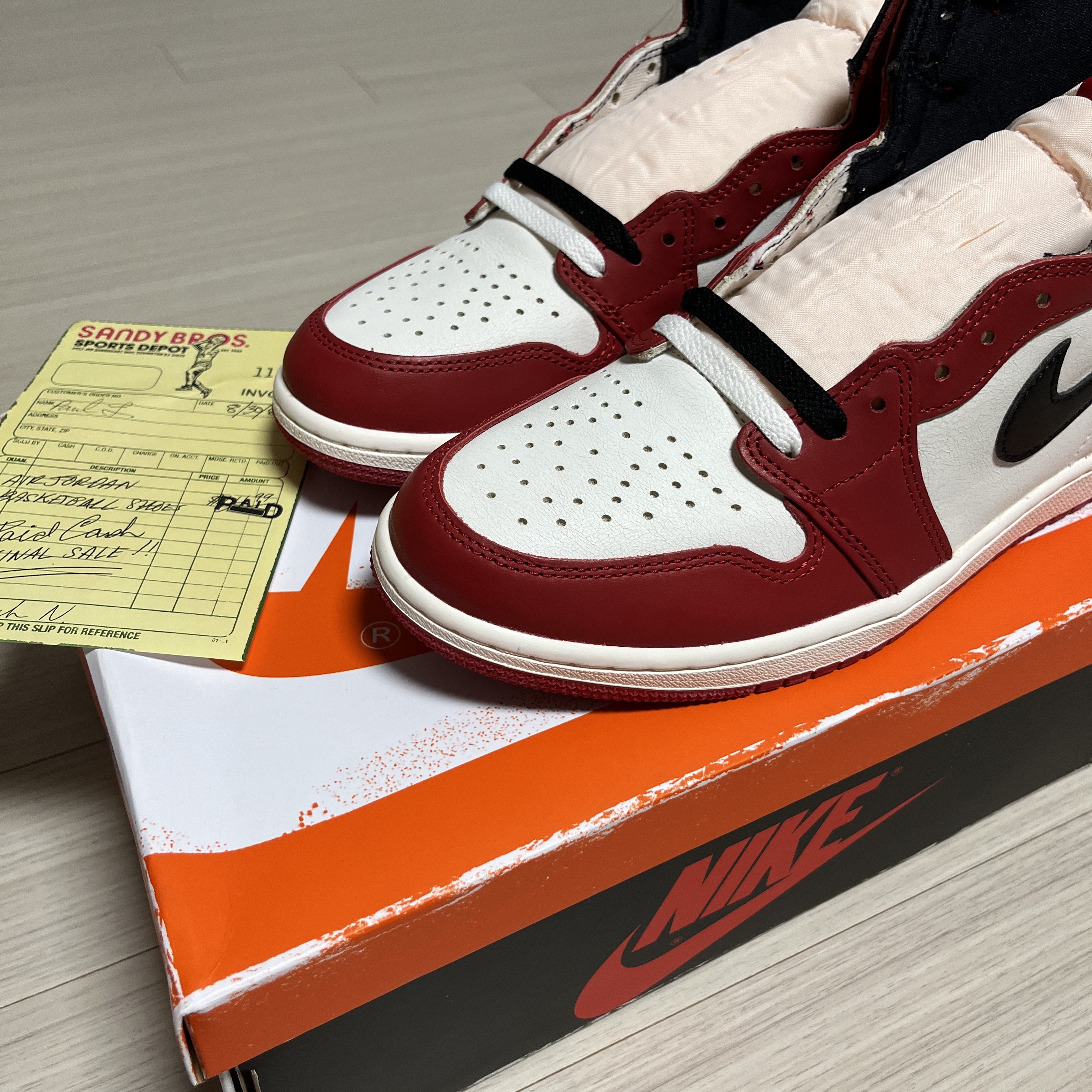 Jordan 1 Retro High OG Chicago 2022 착용 스타일 - 4