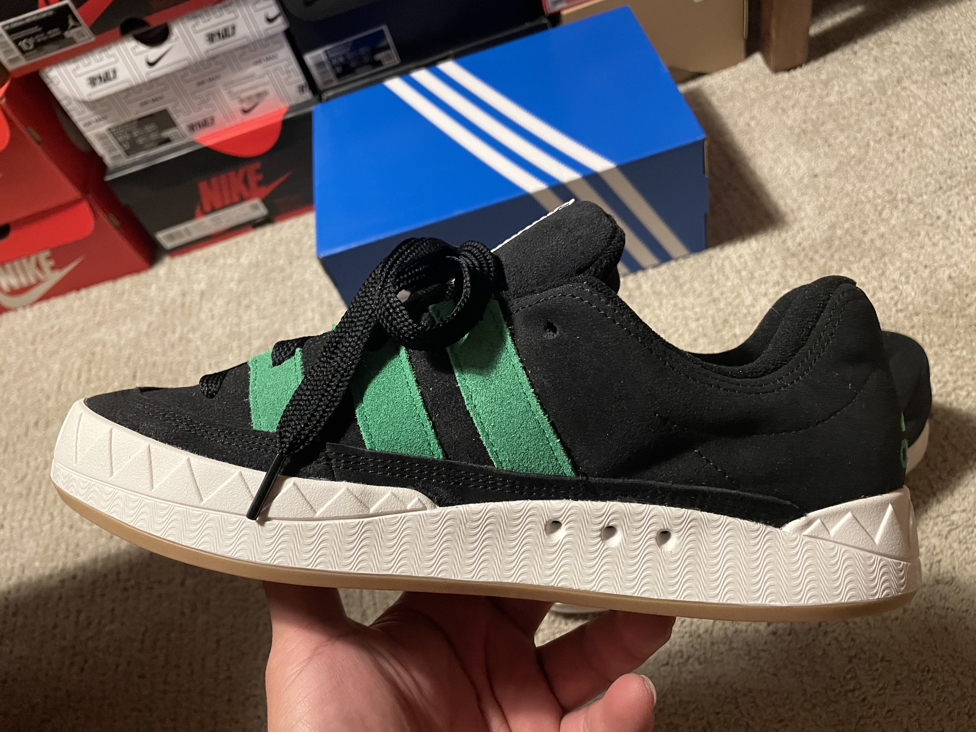 Adidas x Atmos x XLarge Adimatic Core Black Green 착용 스타일 - 3
