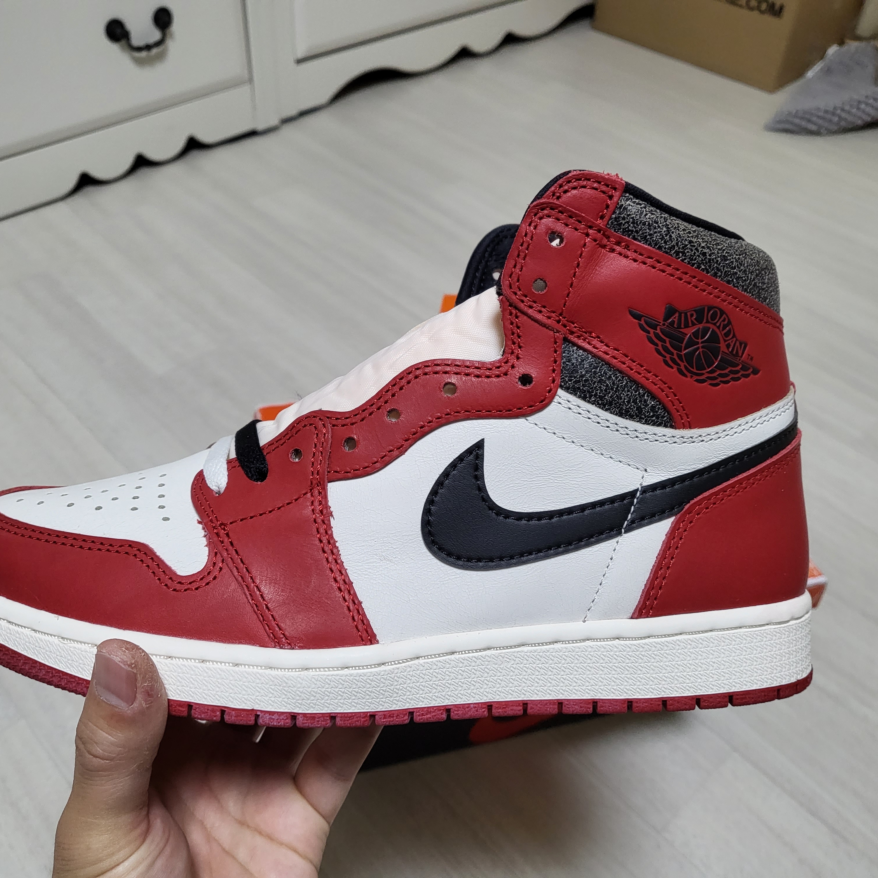 Jordan 1 Retro High OG Chicago 2022 착용 스타일 - 2