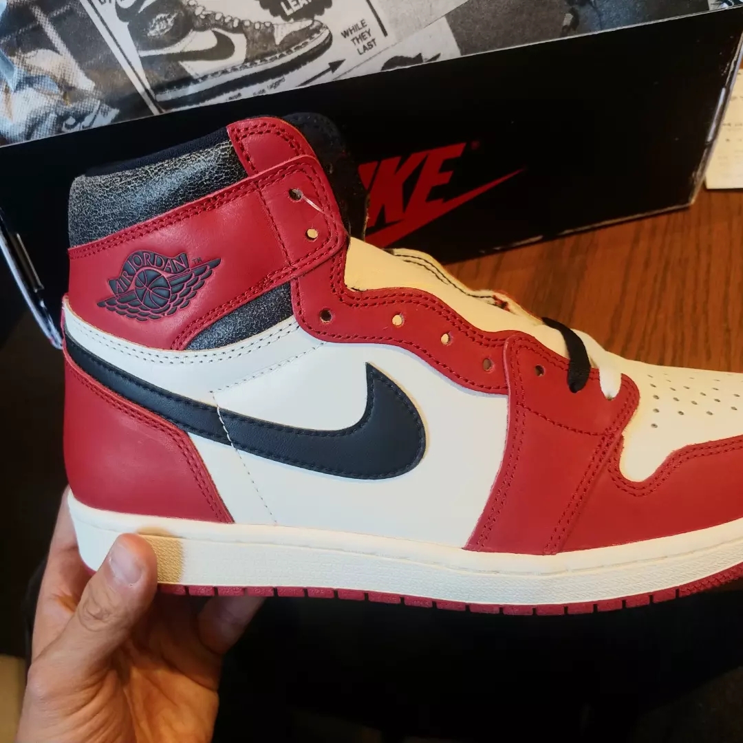 Jordan 1 Retro High OG Chicago 2022 착용 스타일 - 2