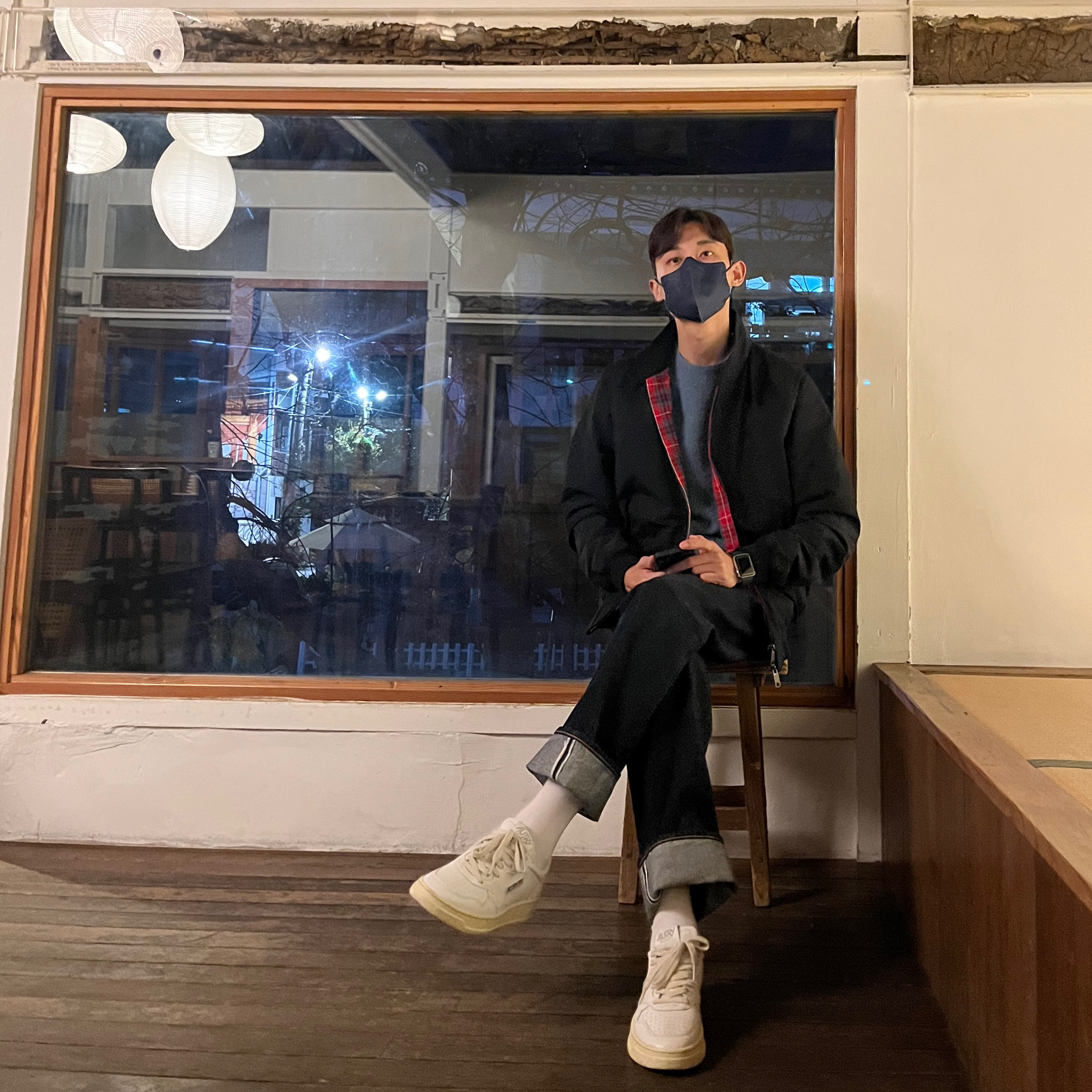 Autry Medalist Low Leather Sneakers White 착용 스타일