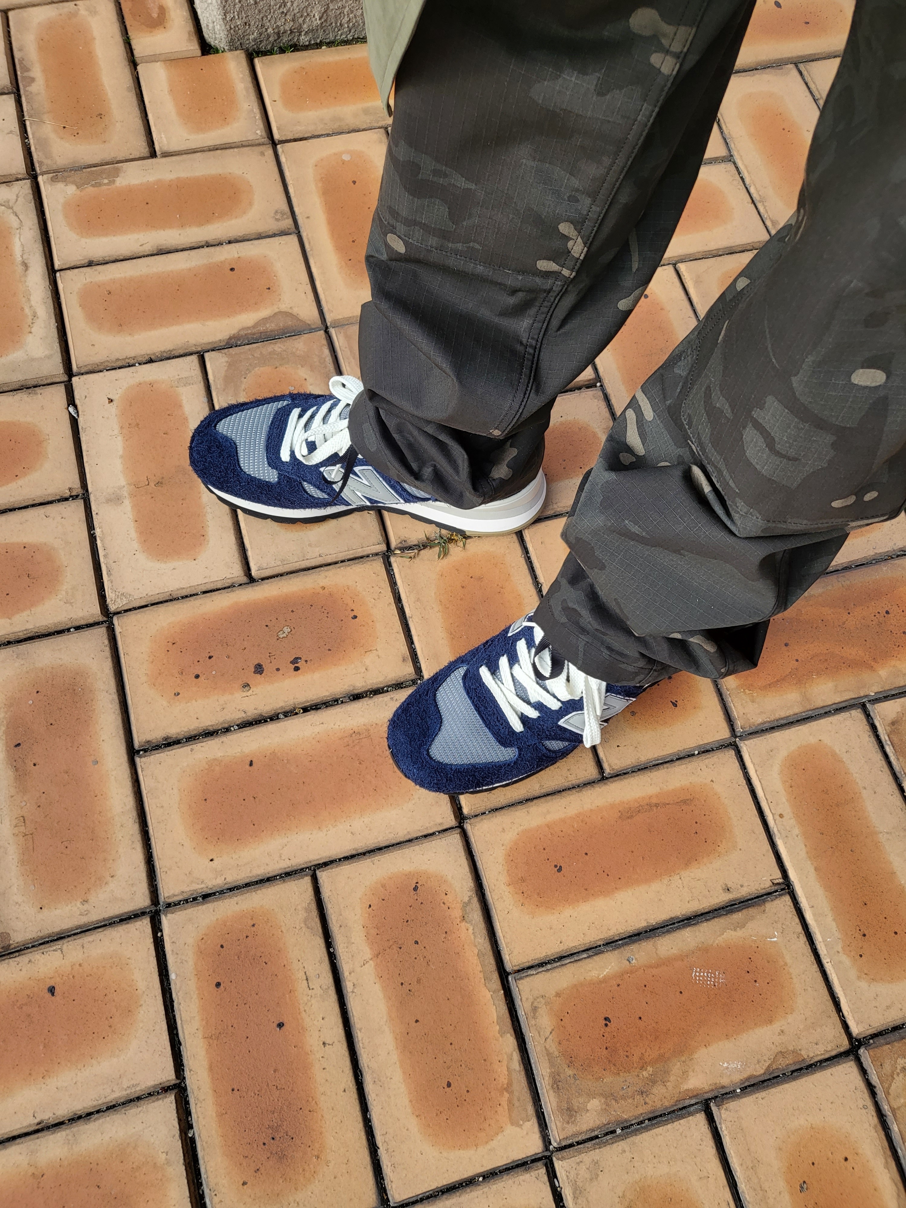New Balance x Run the Boroughs 991 Made in UK Grey, New Balance x WTAPS 992 Made in USA Olive 착용 스타일 - 3