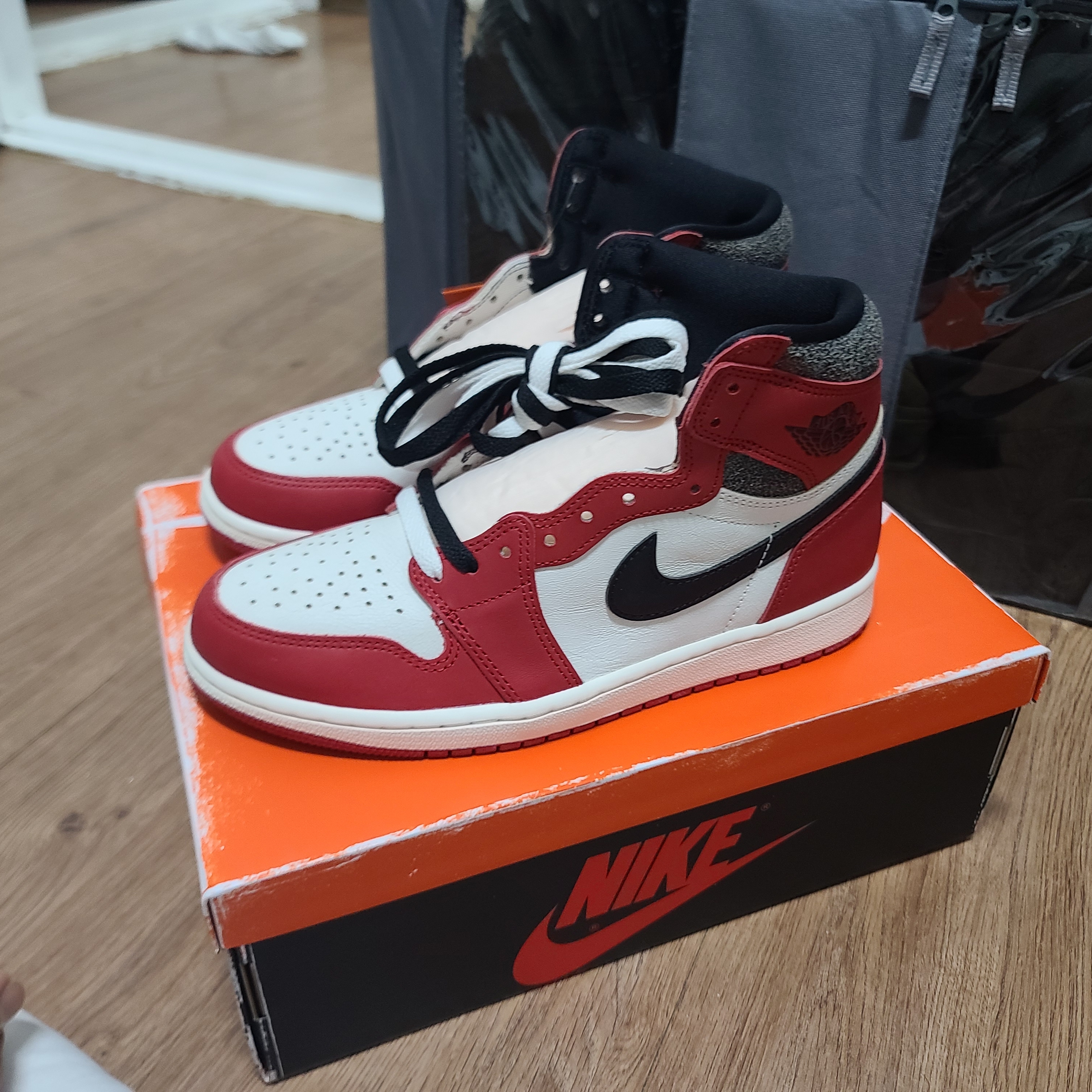 Jordan 1 Retro High OG Chicago 2022 착용 스타일 - 2
