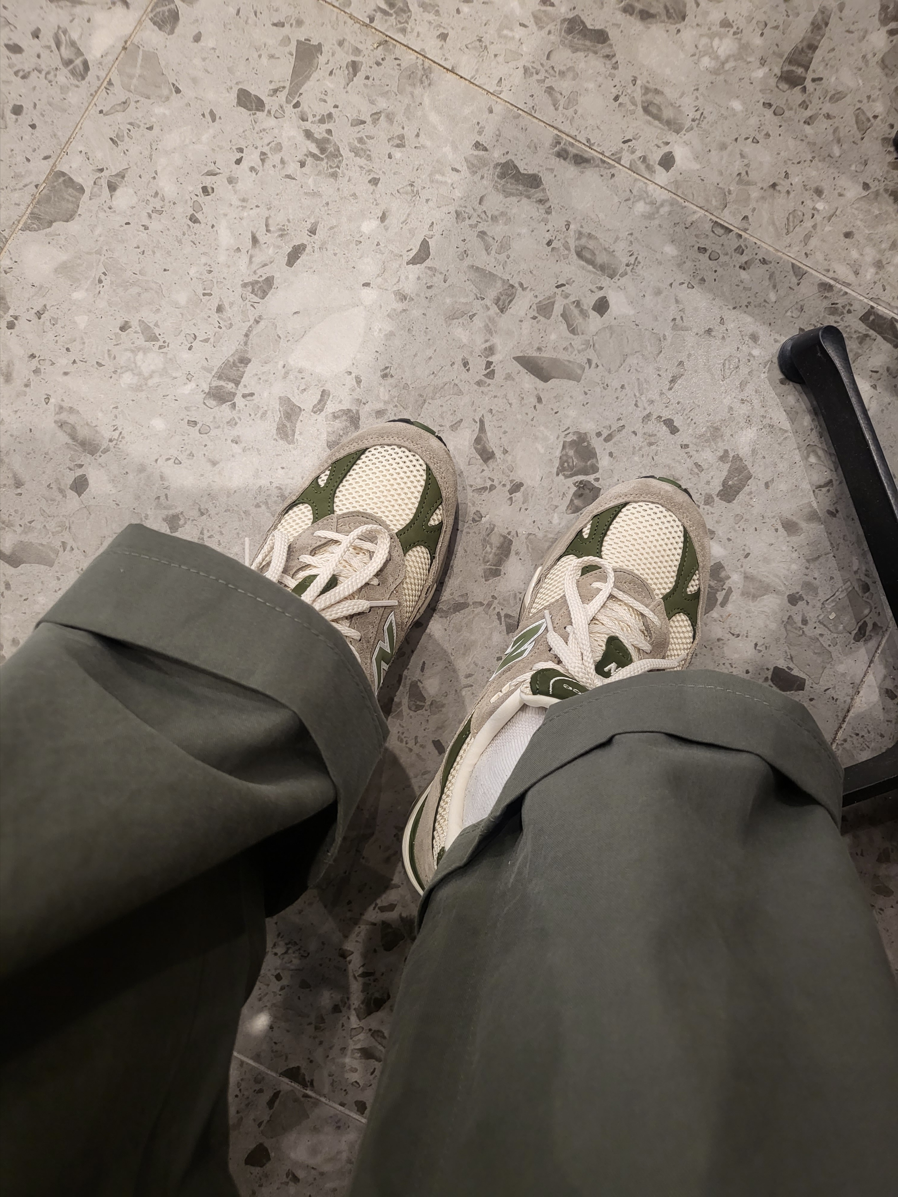 New Balance x Run the Boroughs 991 Made in UK Grey, New Balance x WTAPS 992 Made in USA Olive 착용 스타일 - 4