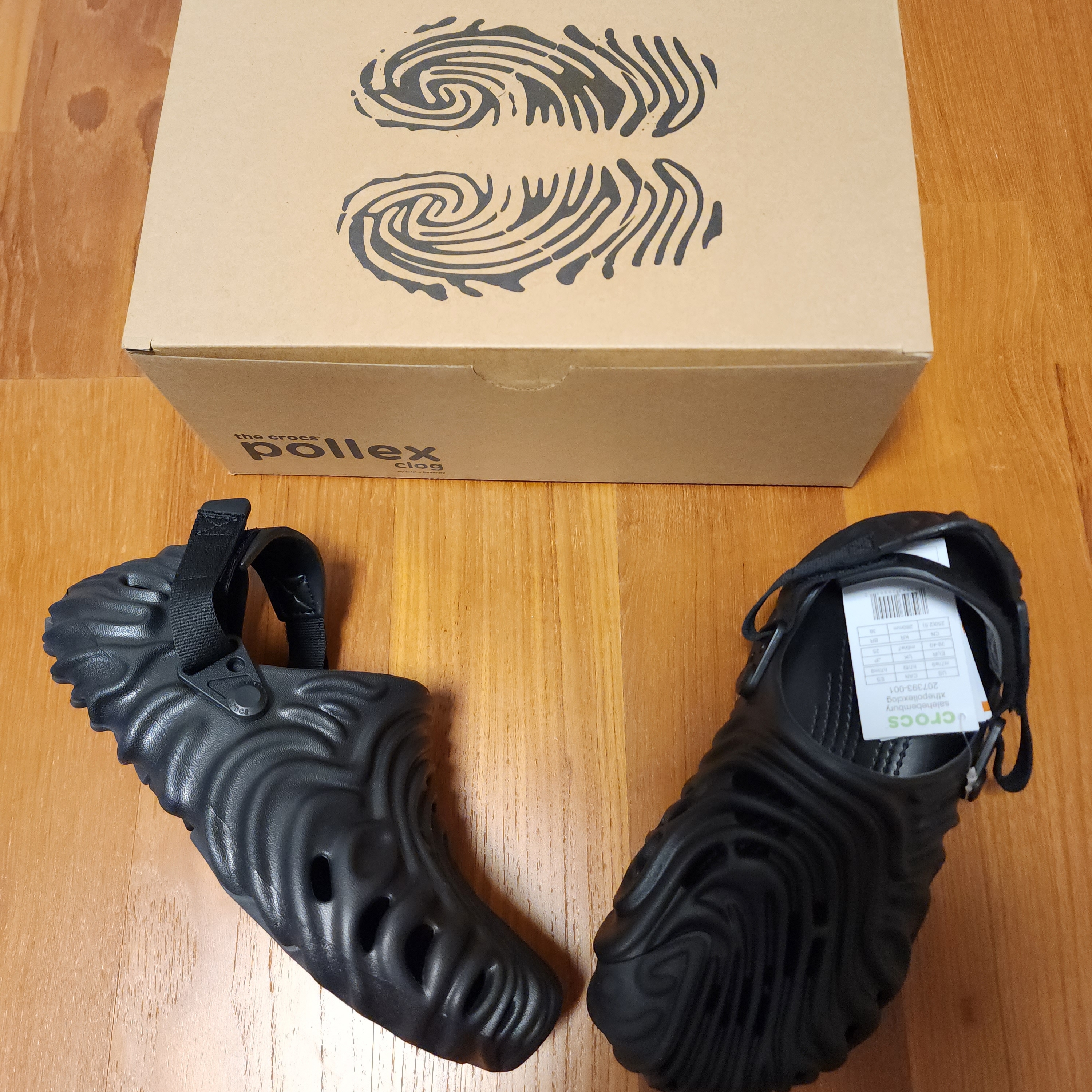 Crocs x Salehe Bembury Pollex Clog Sasquatch 착용 스타일 - 2