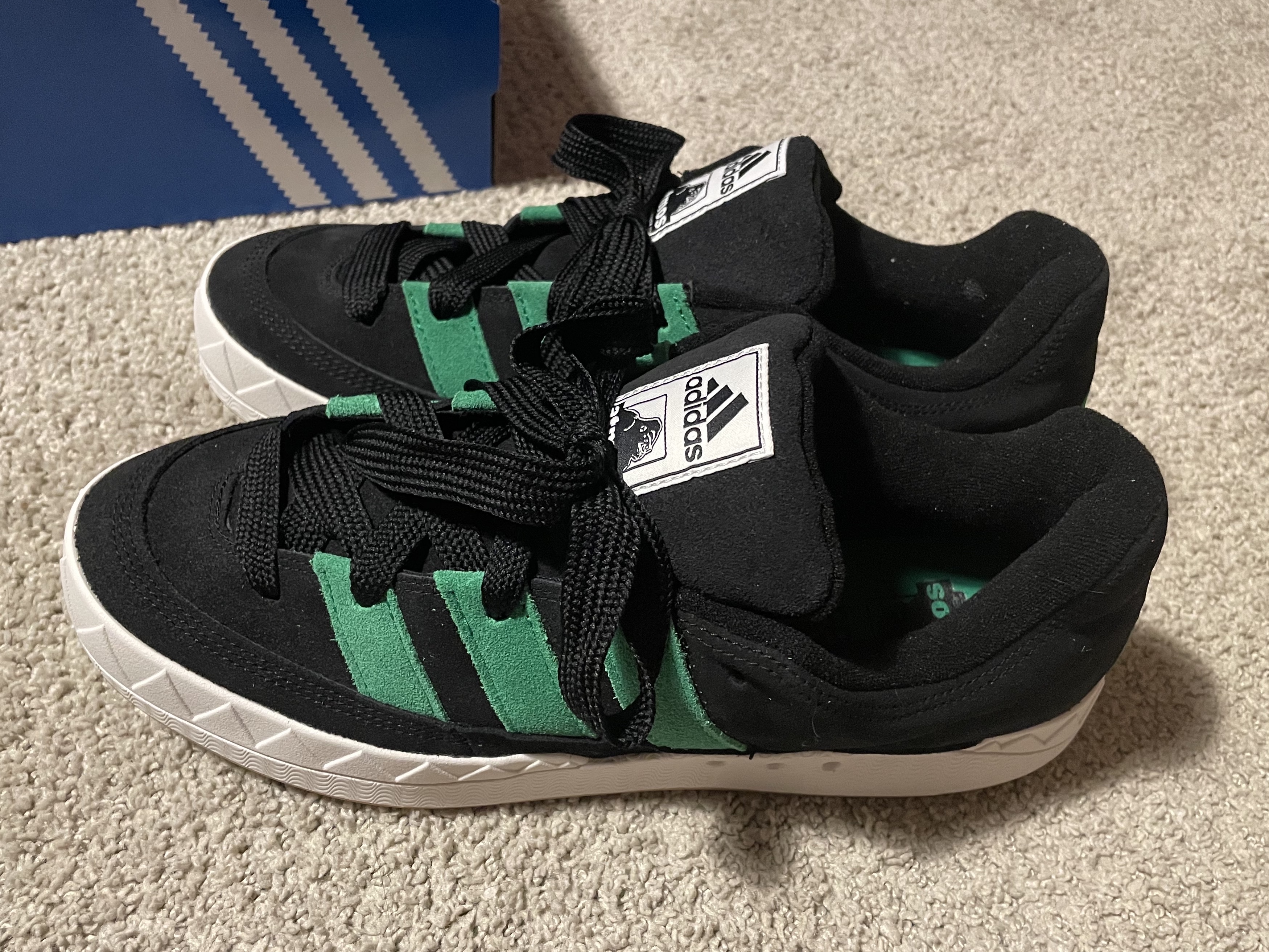 Adidas x Atmos x XLarge Adimatic Core Black Green 착용 스타일 - 1