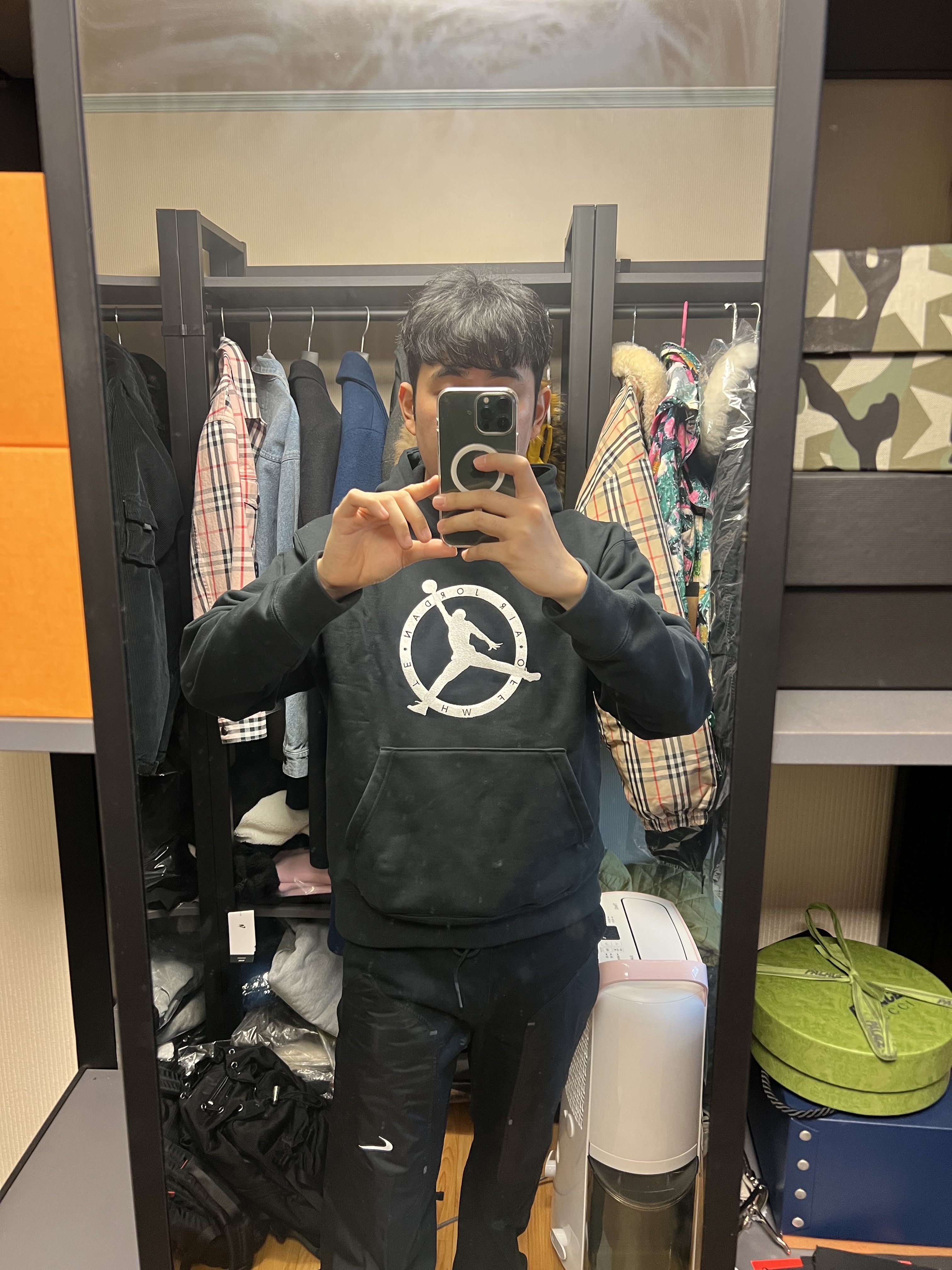 Jordan x Off-White Hoodie Black - Asia, Nike x Off-White NRG Pants Black 착용 스타일