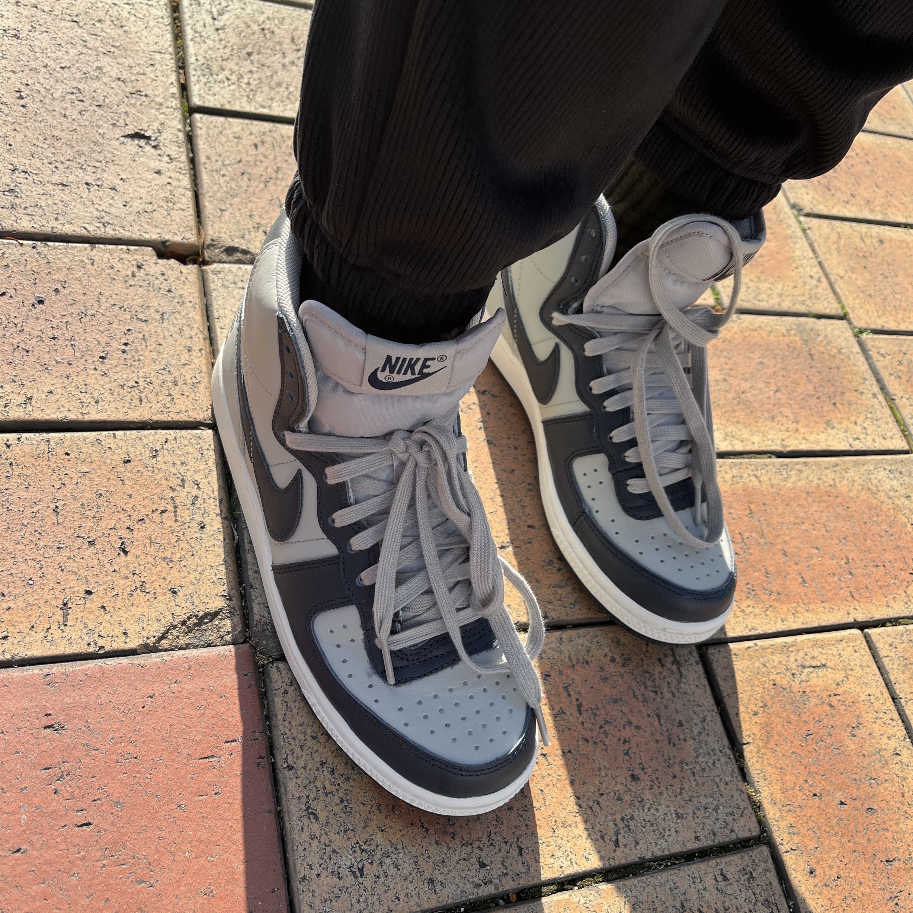 Nike Terminator High Granite and Dark Obsidian 착용 스타일