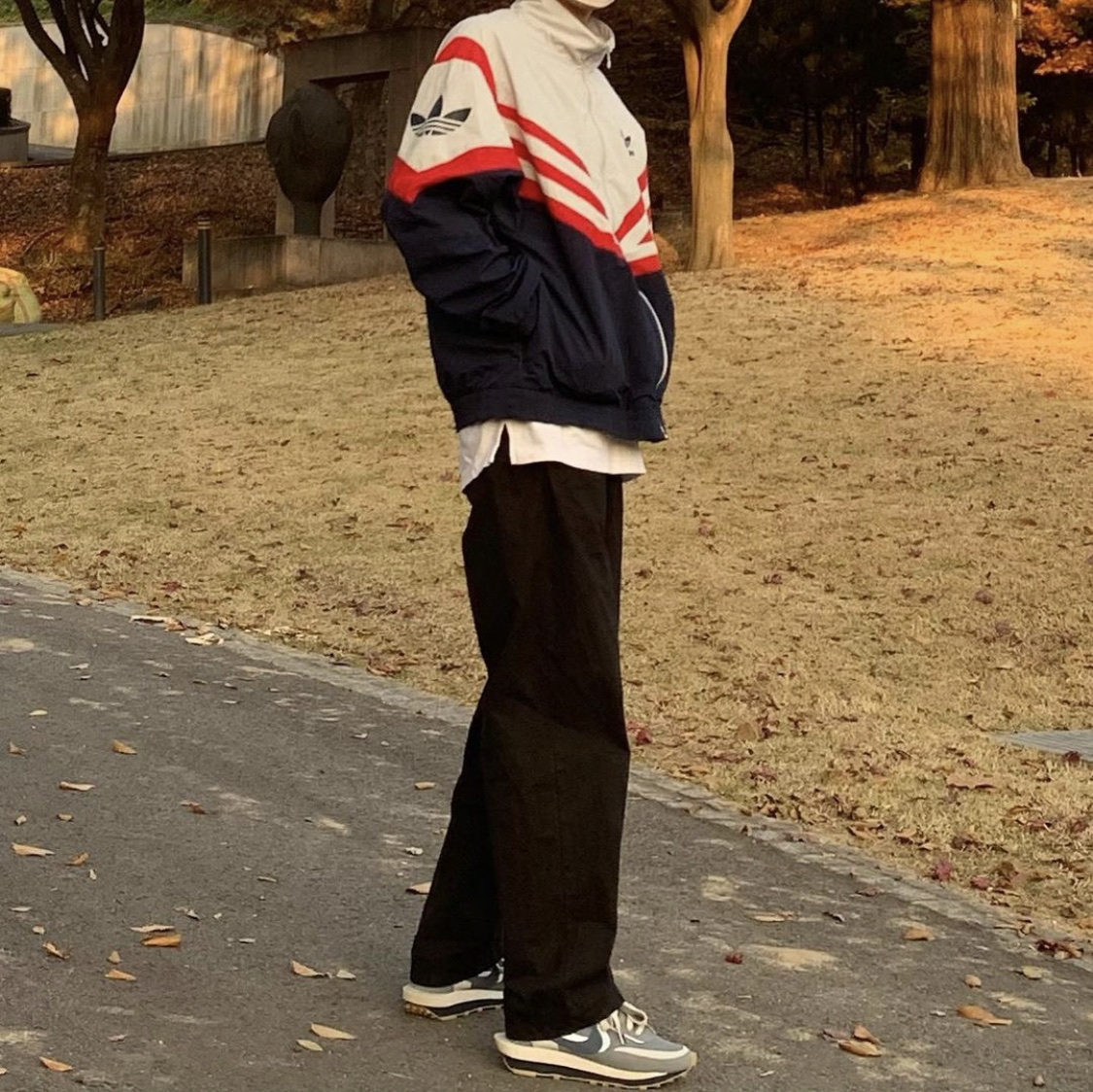 Nike x Sacai x Clot LDWaffle Cool Grey 착용 스타일 - 3