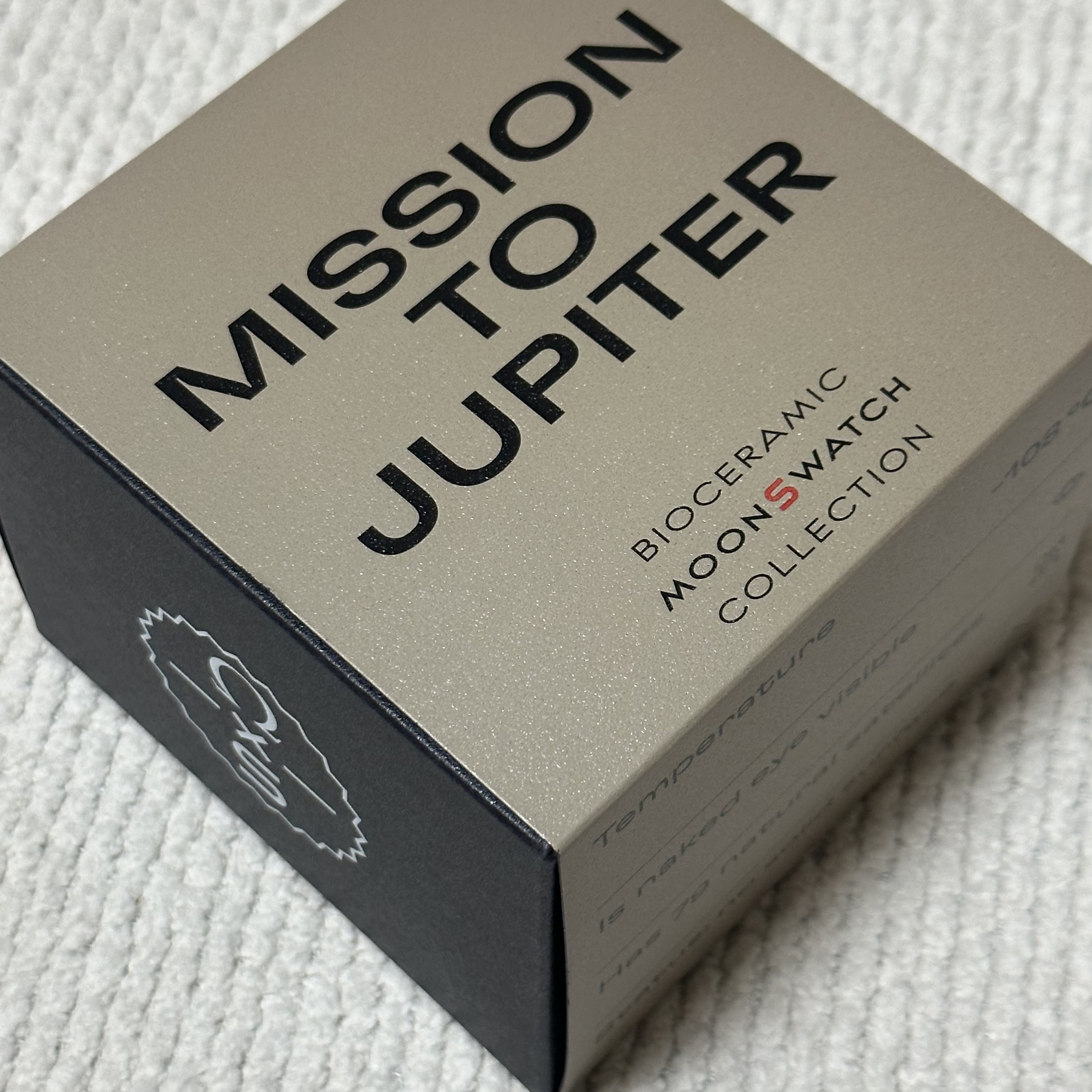 Swatch x Omega Bioceramic MoonSwatch Mission To Jupiter 착용 스타일 - 5
