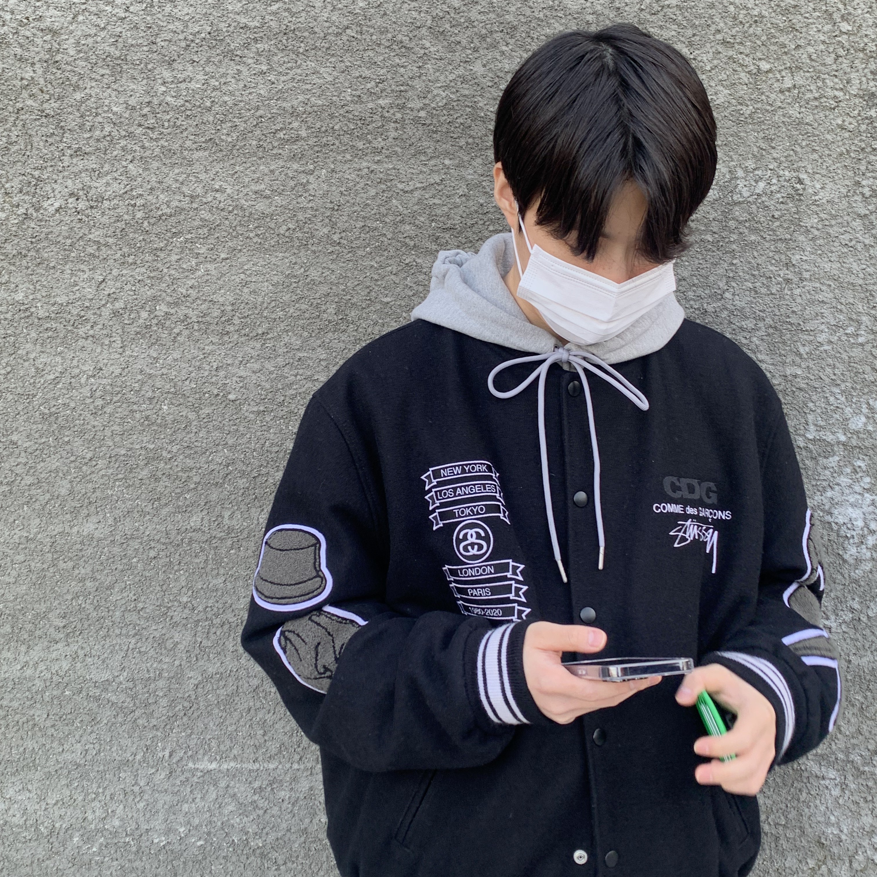 Stussy x CDG Varsity Jacket 착용 스타일 - 1